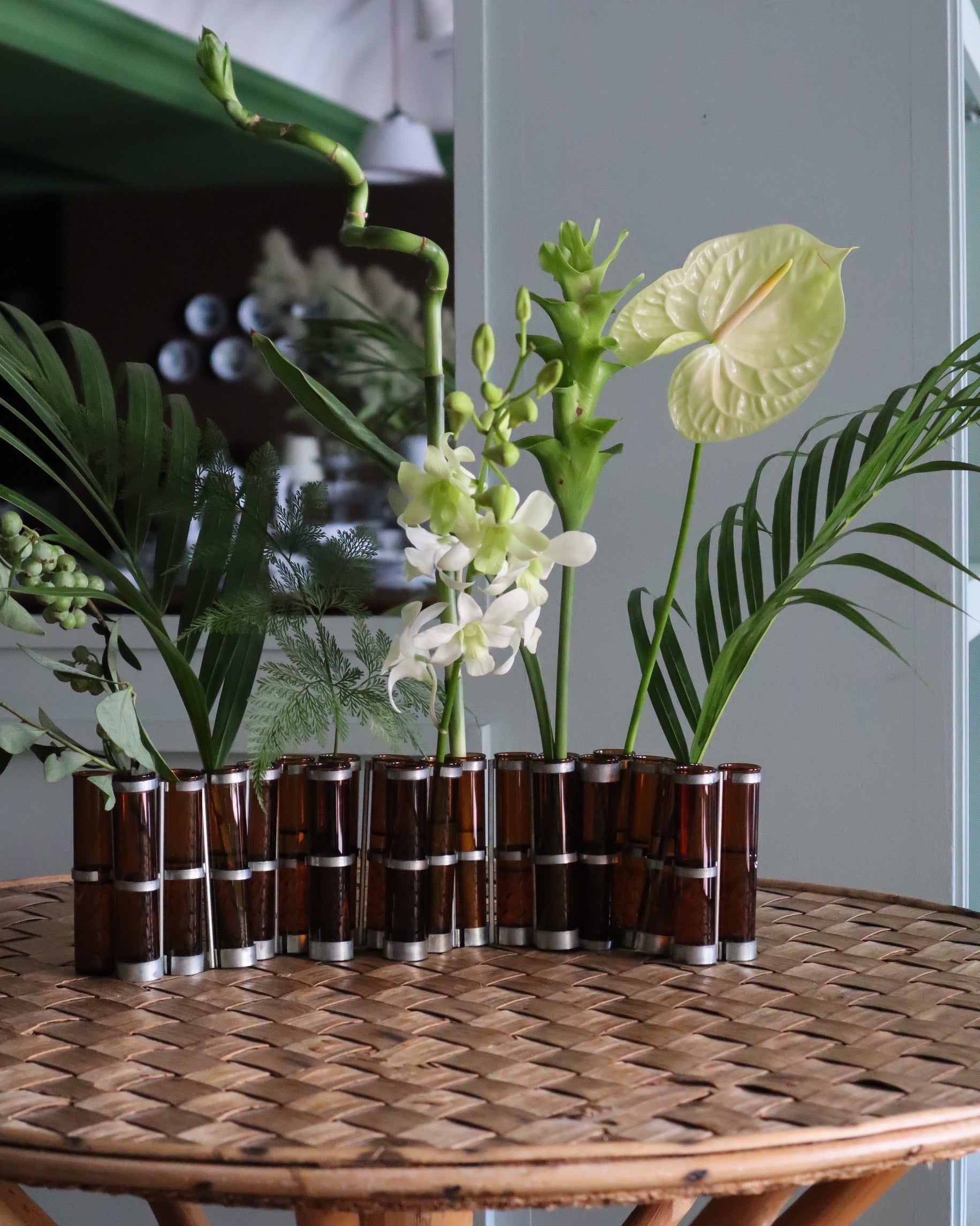 デビュー作にして永遠の定番アイテム。