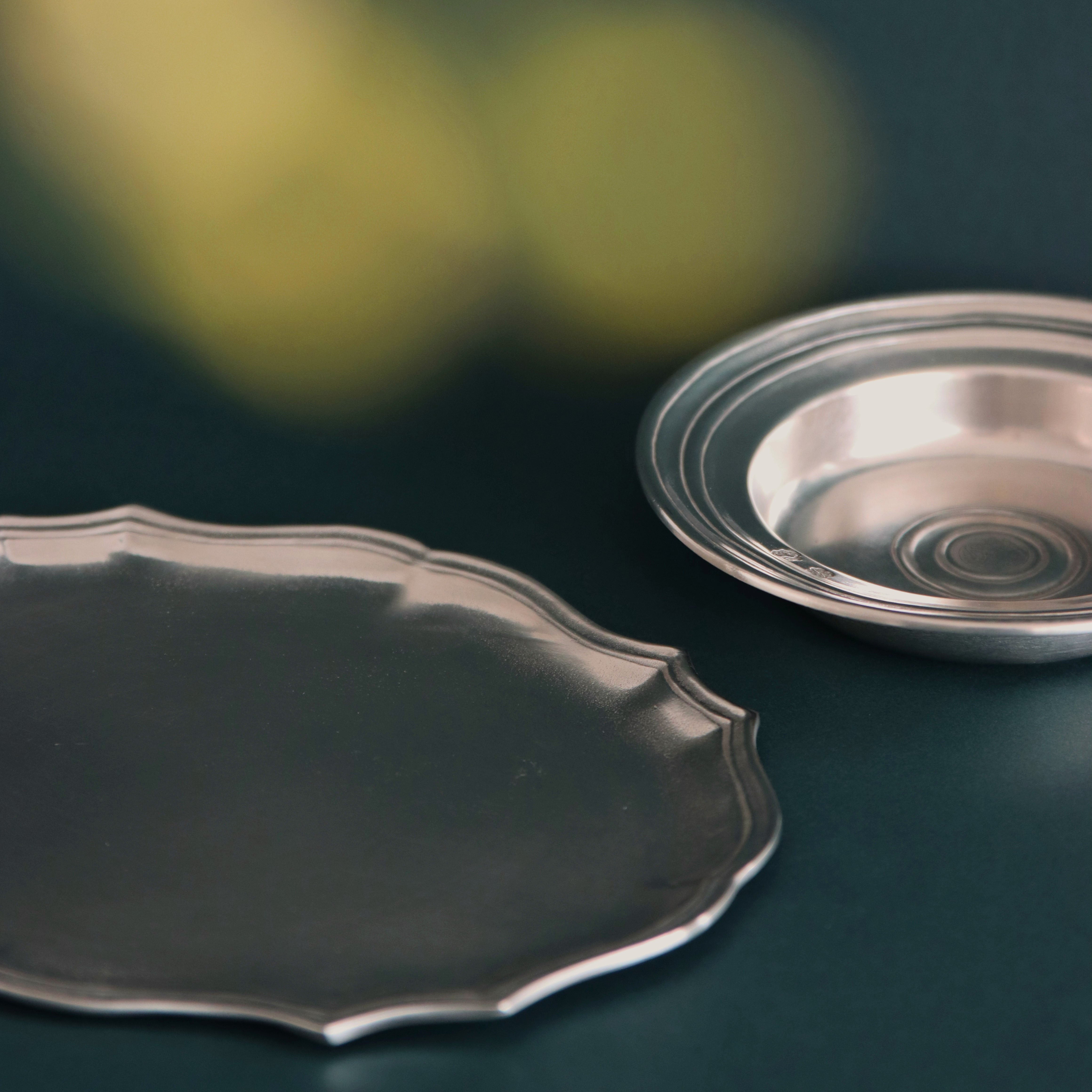 時間の流れとともに美しさを深める、ピューターコレクション