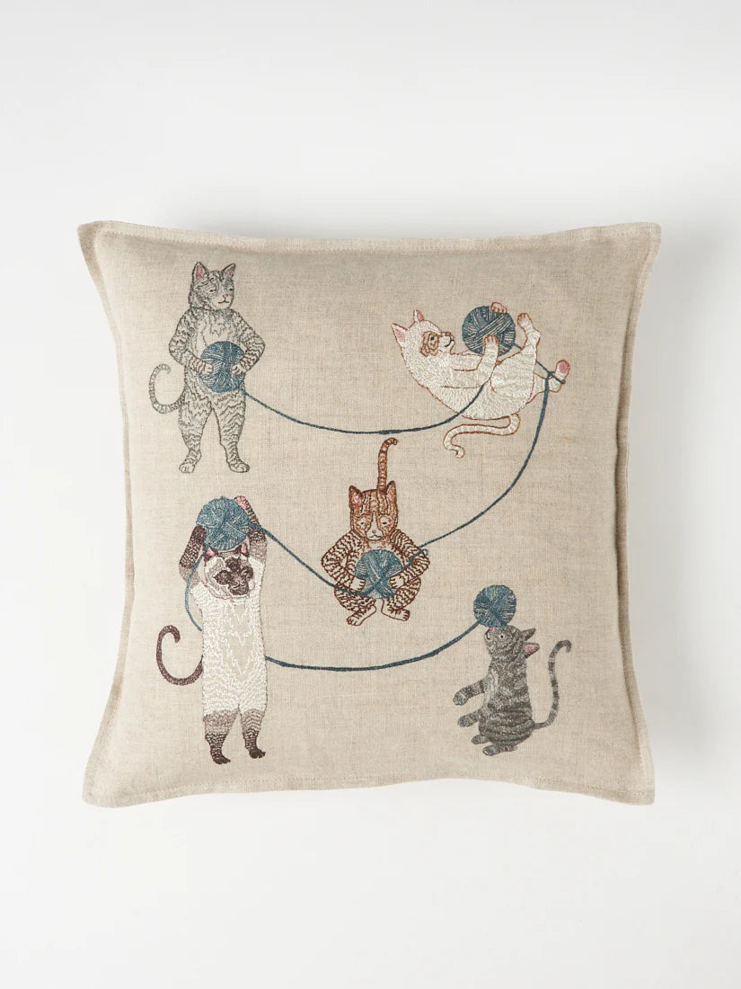 Coral&Tusk クッションカバー Prayful Cats クッションカバー 30x30 Playful Cats – ATELIER ONLINE
