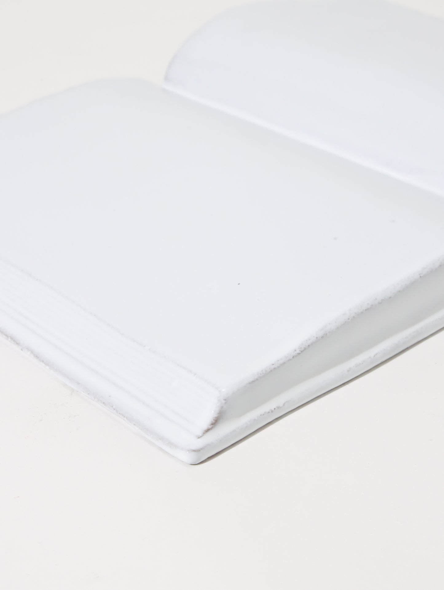Open Book オーナメント