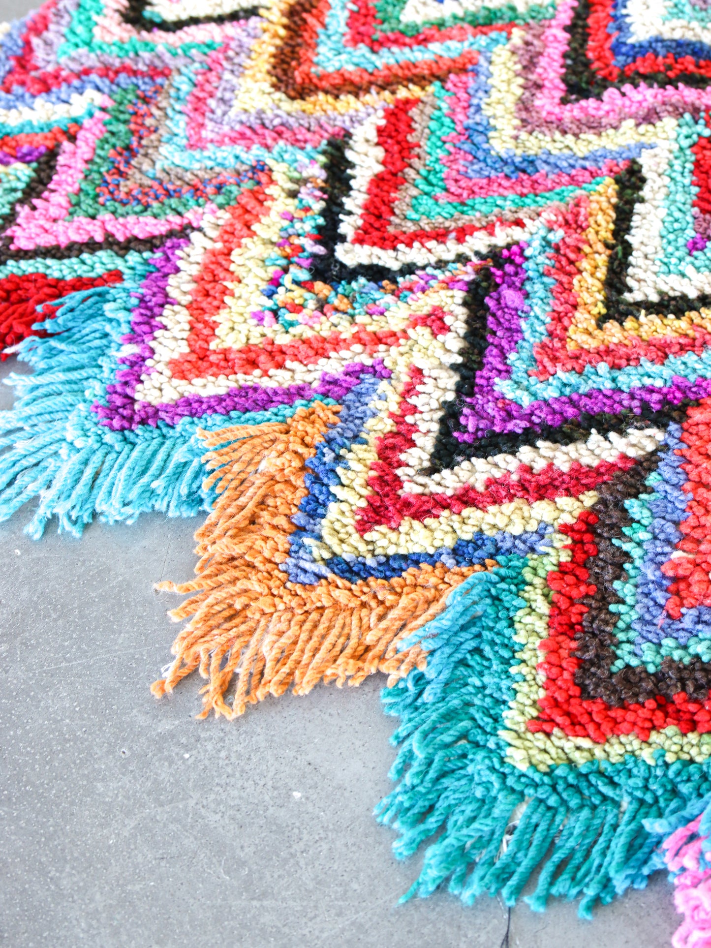 <PO!PARIS> ラグ Tapis Modele Chevrons Sauvages2 180×120cm