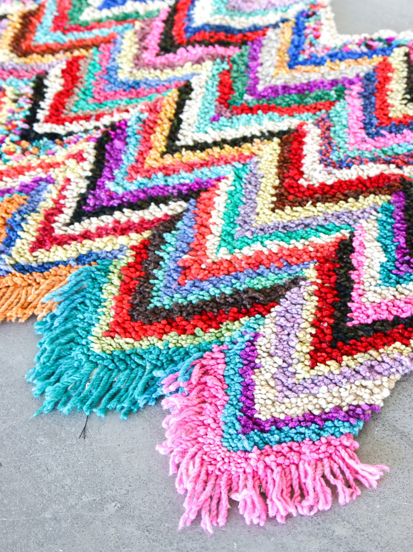 <PO!PARIS> ラグ Tapis Modele Chevrons Sauvages2 180×120cm