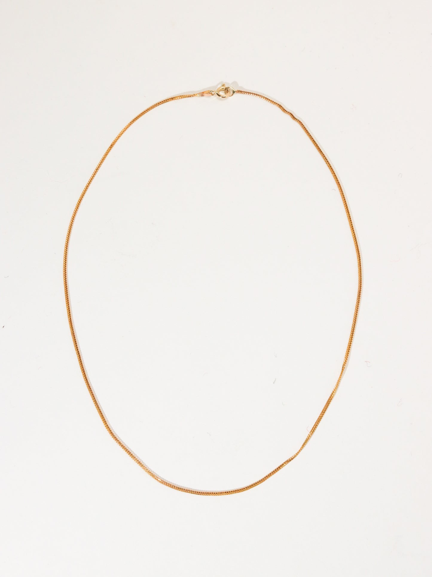 ゴールドチェーン to hold pendant