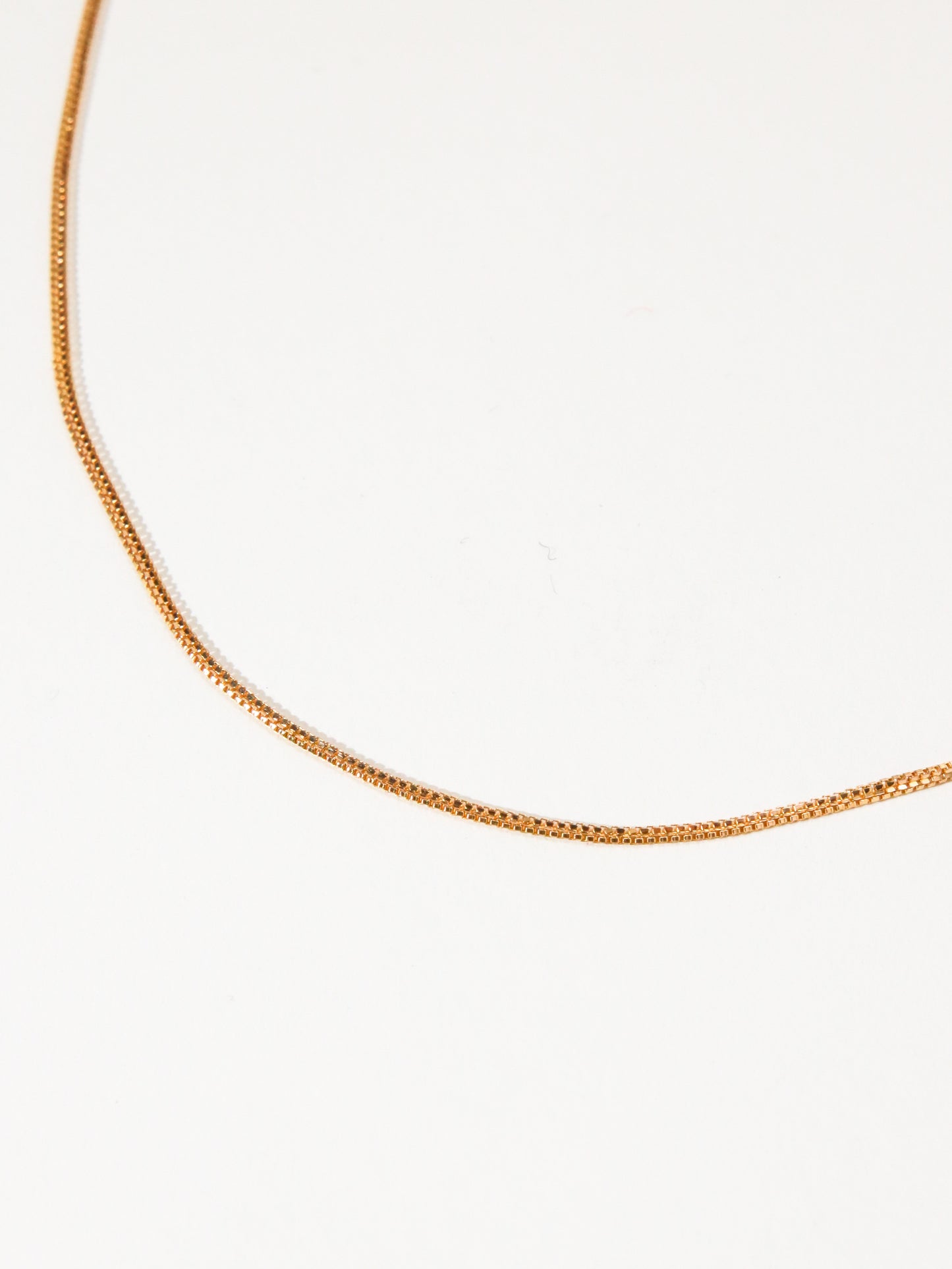 ゴールドチェーン to hold pendant