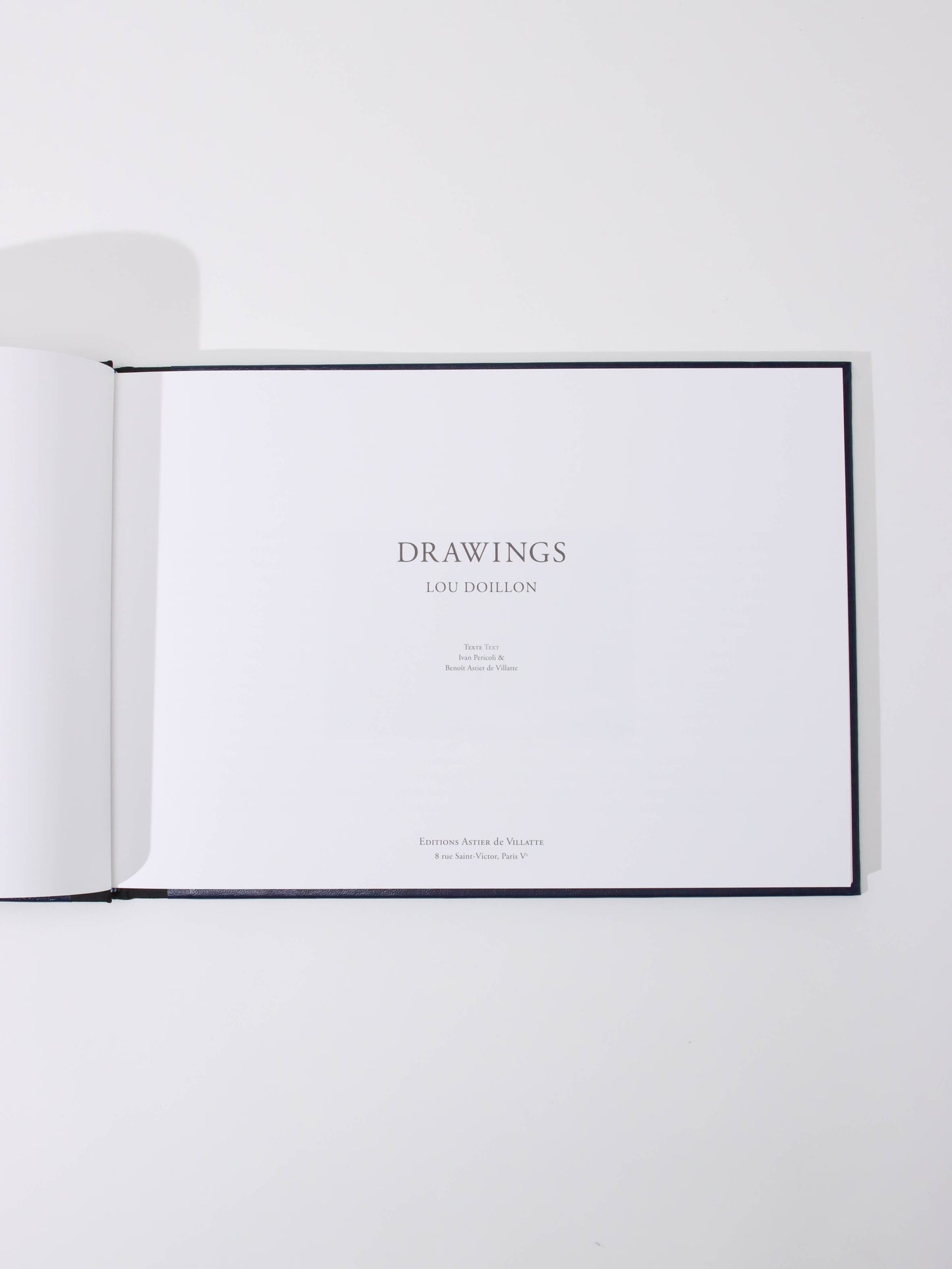 ドローイングブック by Lou Doillon with pouch