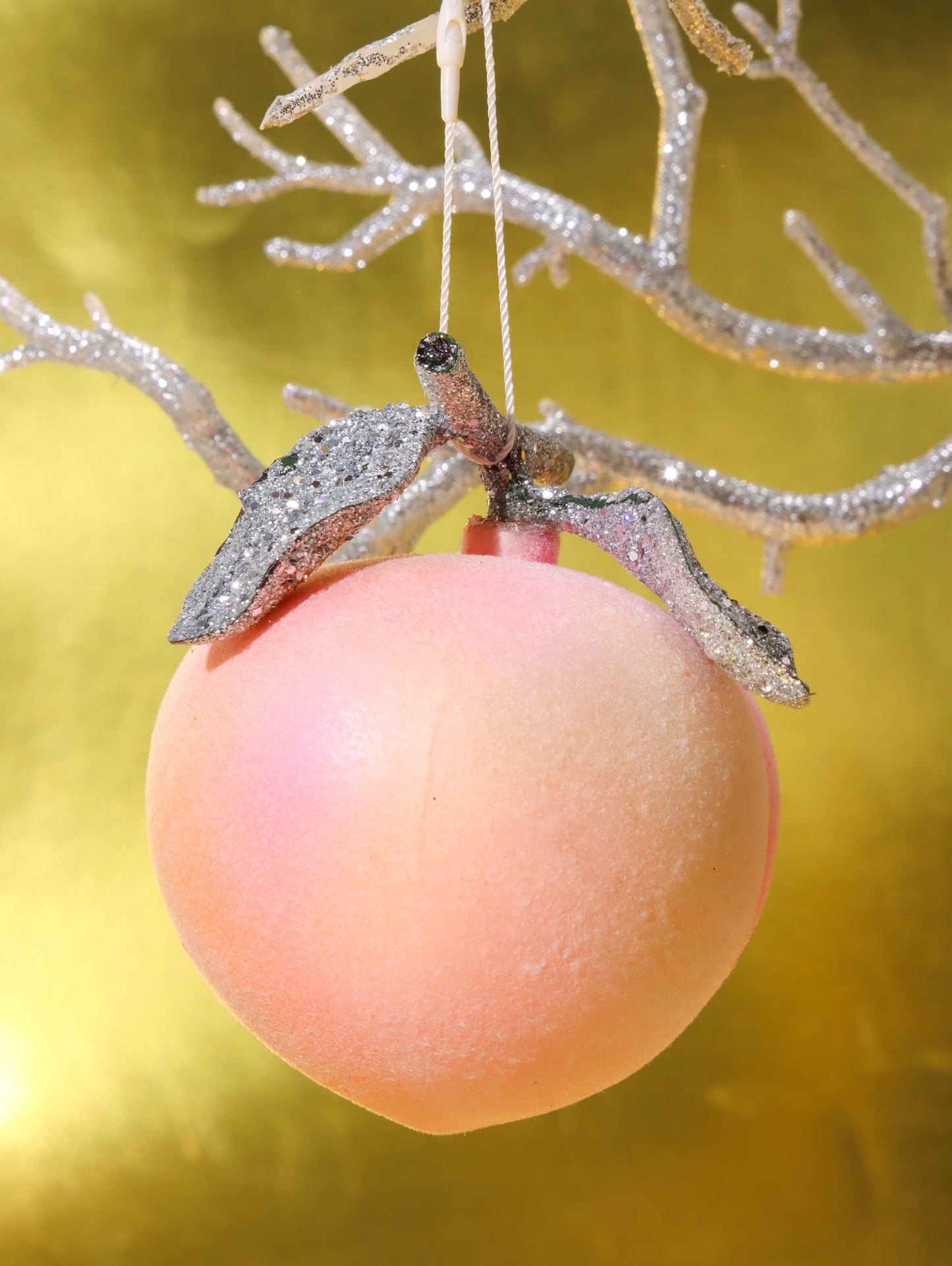 オーナメント WHITE PEACH