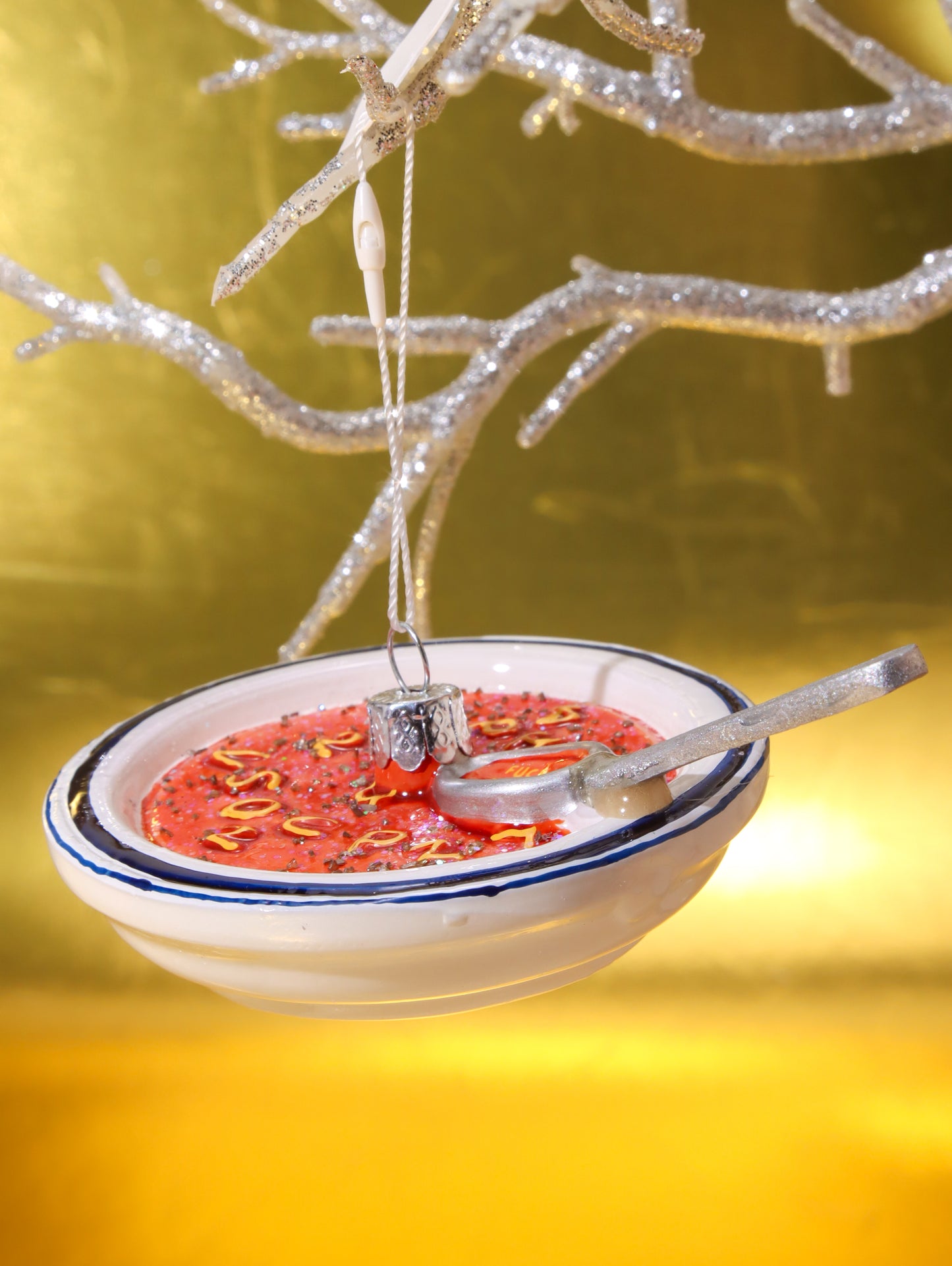 オーナメント NOT VERY MERRY ALPHABET SOUP