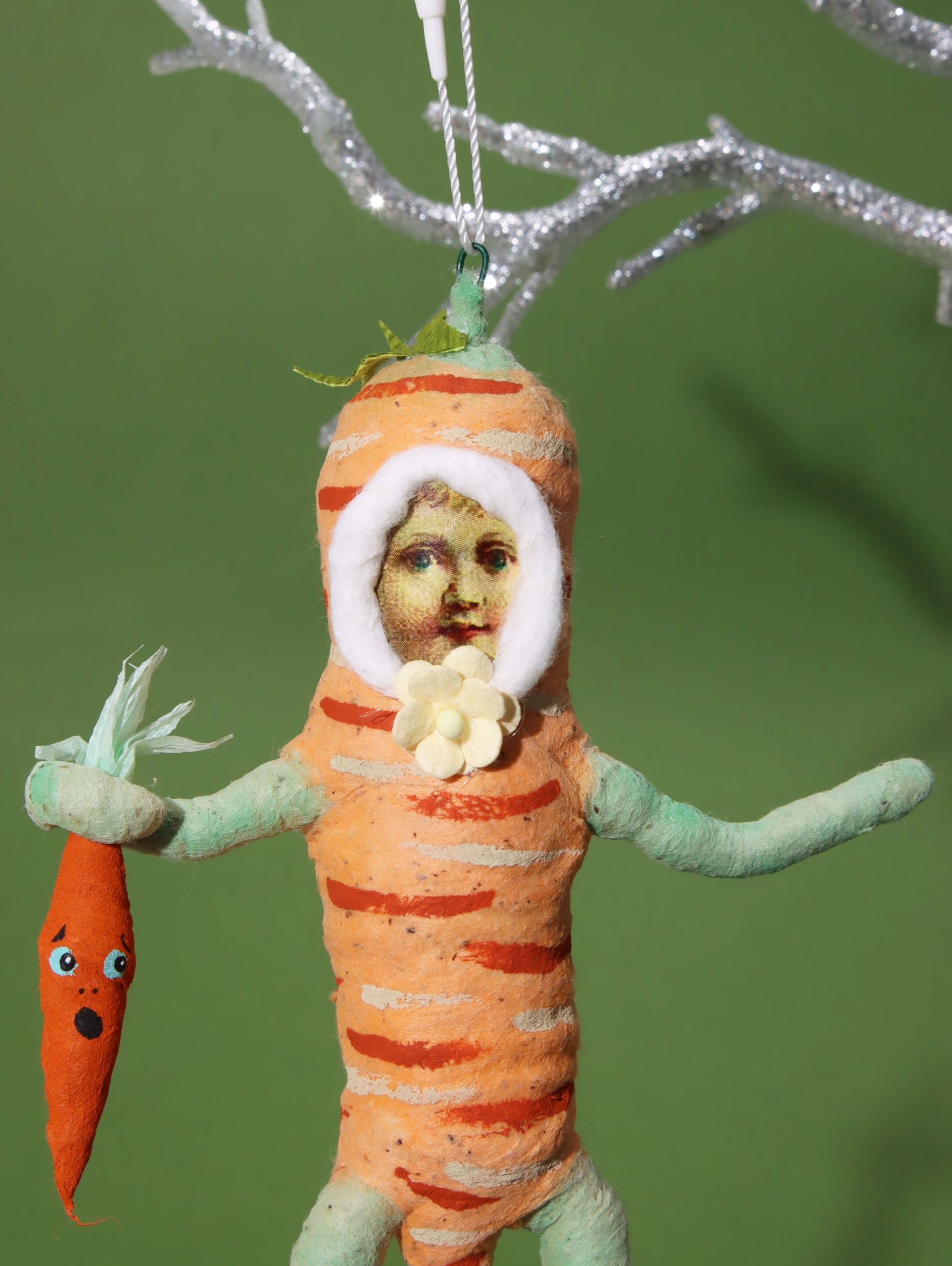 オーナメント ASSORTED ROOT VEGETABLE PEOPLE