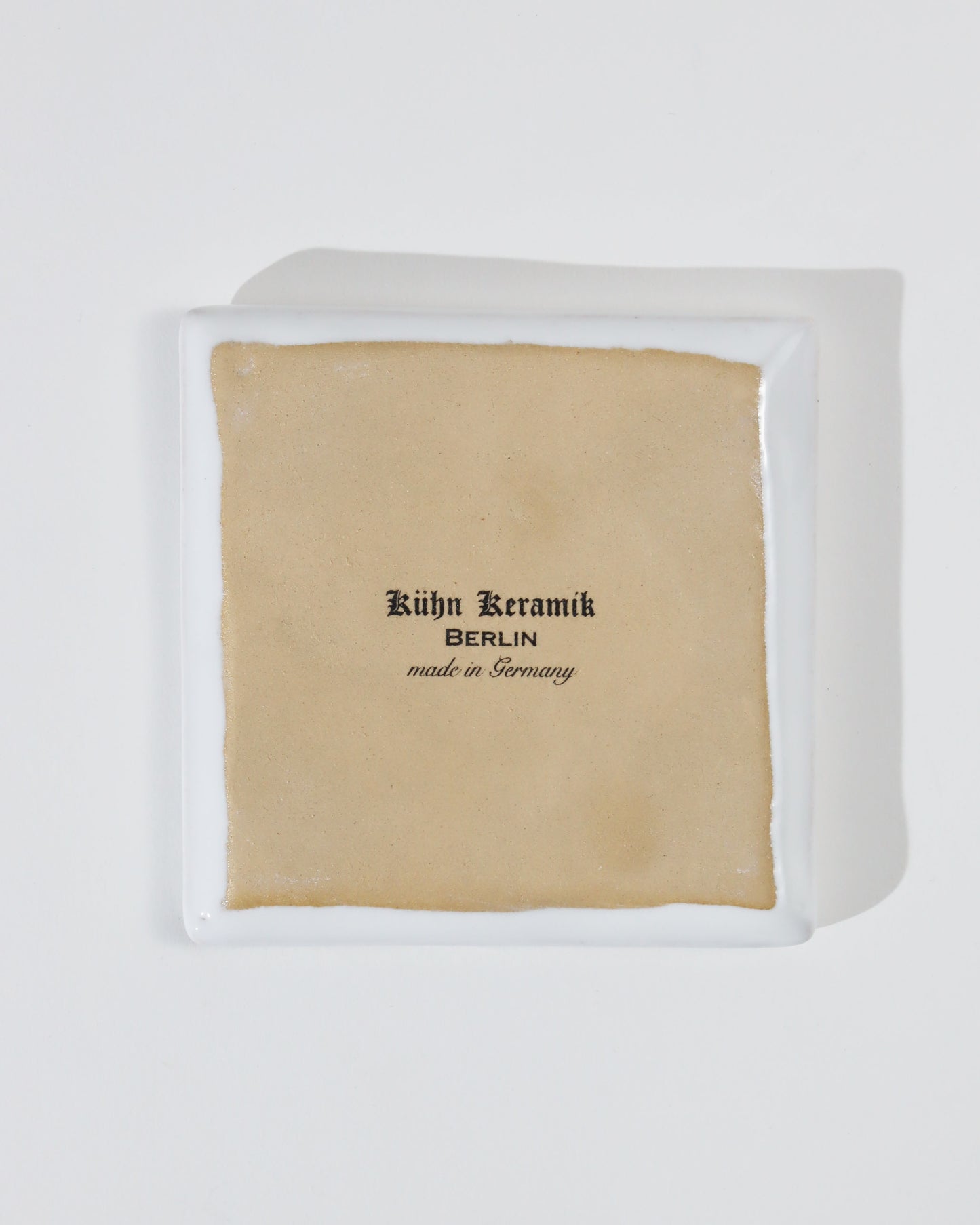 アッシュトレイ "PUG"