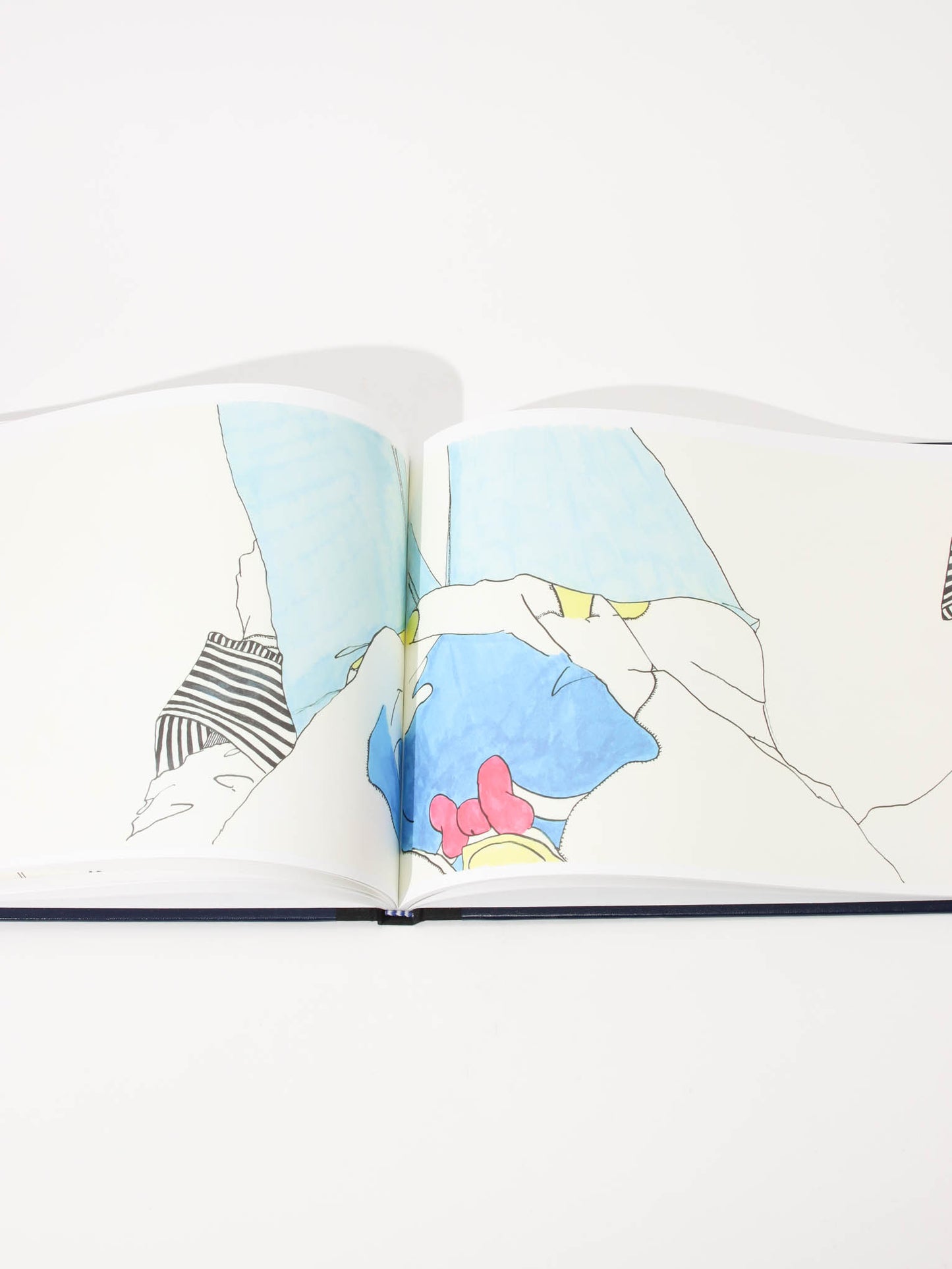 ドローイングブック by Lou Doillon with pouch