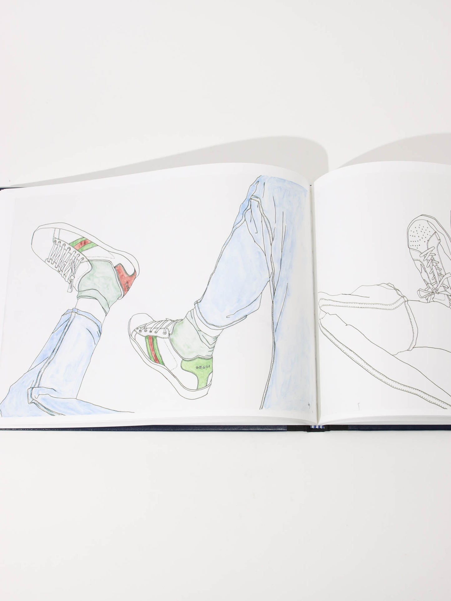 ドローイングブック by Lou Doillon with pouch