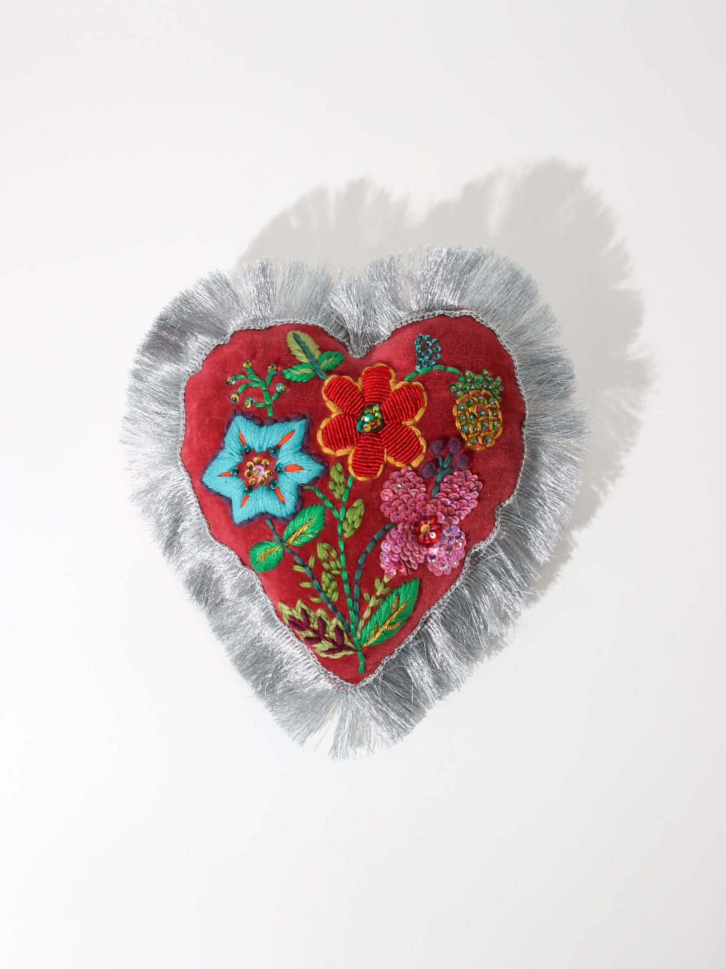 刺繍オーナメント fringe hearts