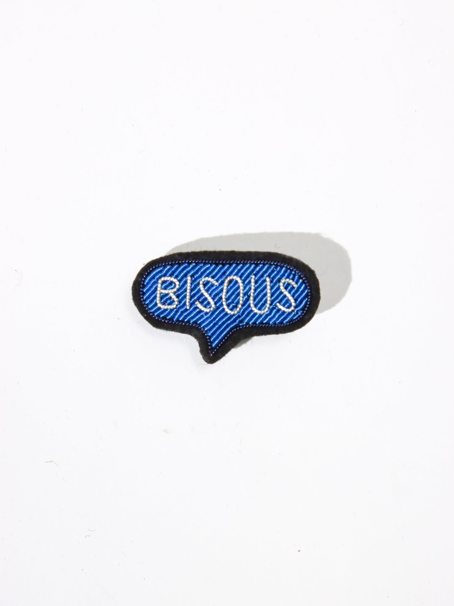 <Macon&Lesquoy>ブローチ Blue Bisous