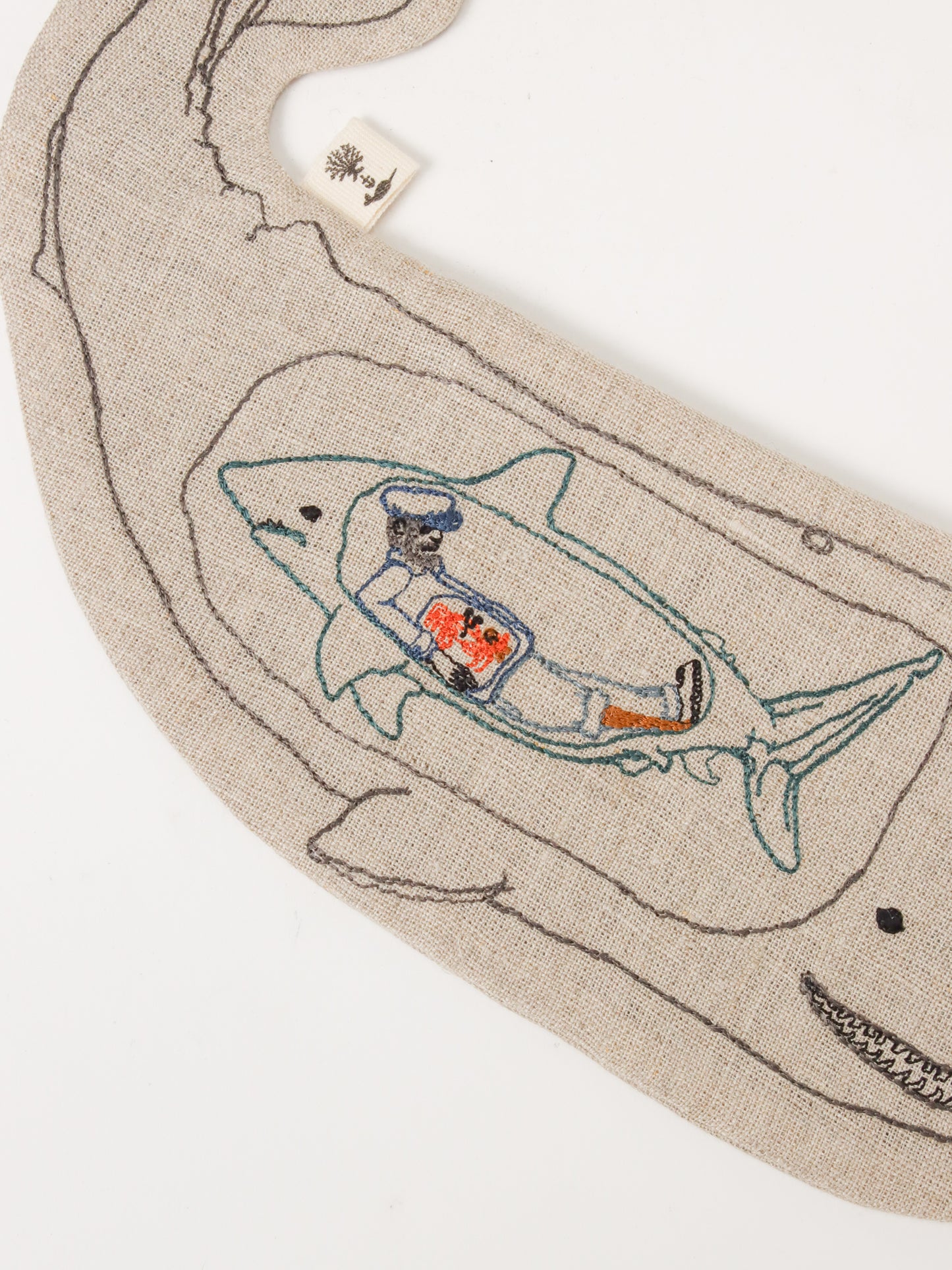 ポーチ Very Hungry Whale