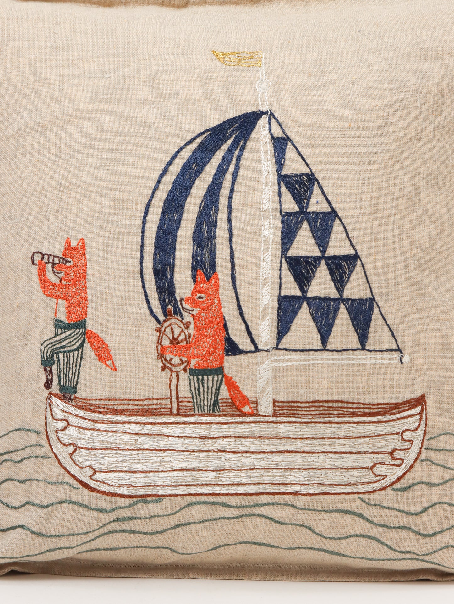 クッションカバー 30x30 Sailing Foxes