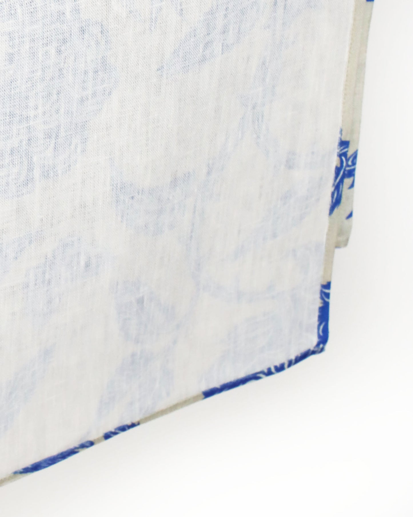 テーブルクロス Hawthorn Garden Cornflower