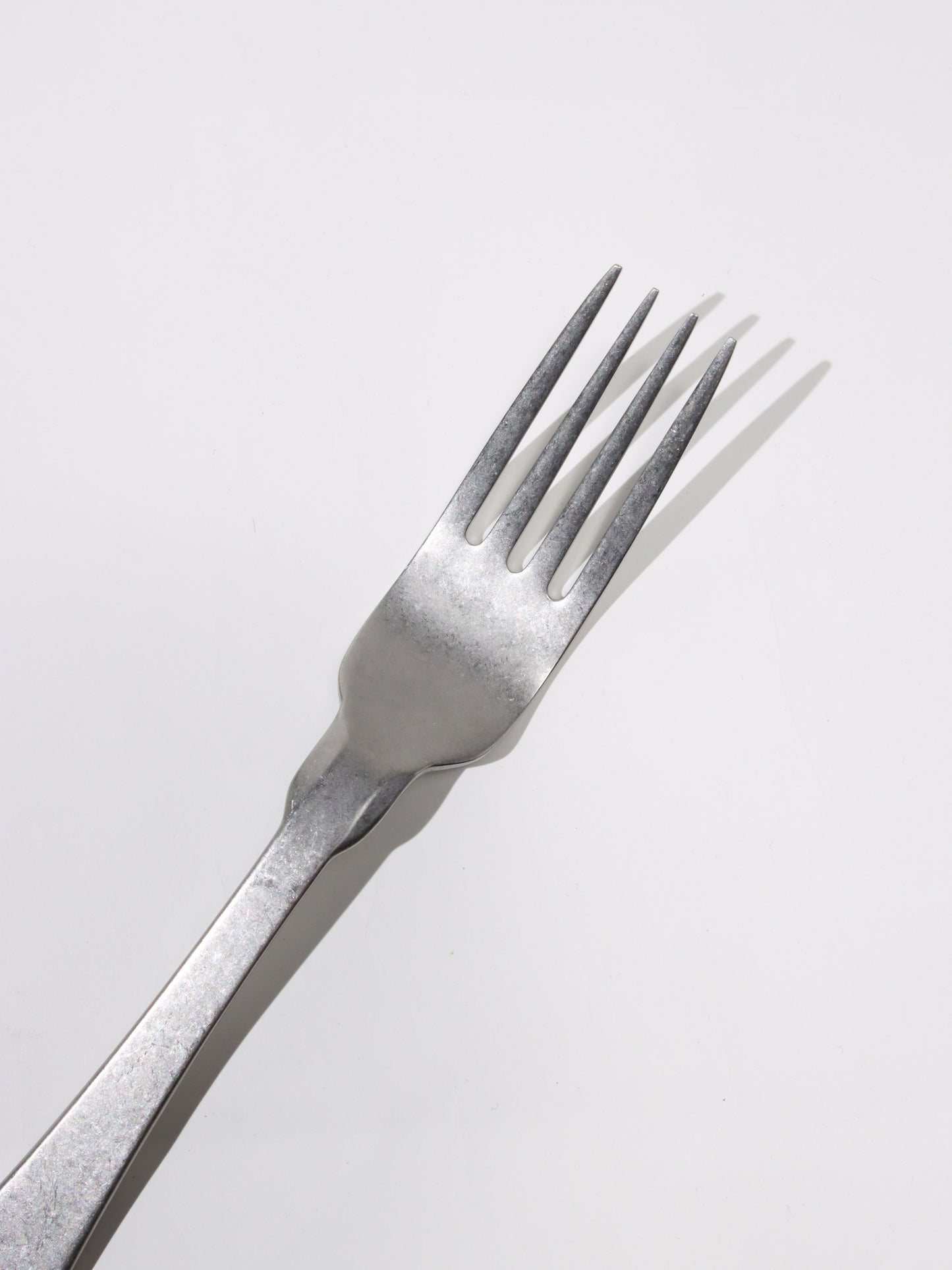 Naples テーブルフォーク 21.7cm Stone Finish