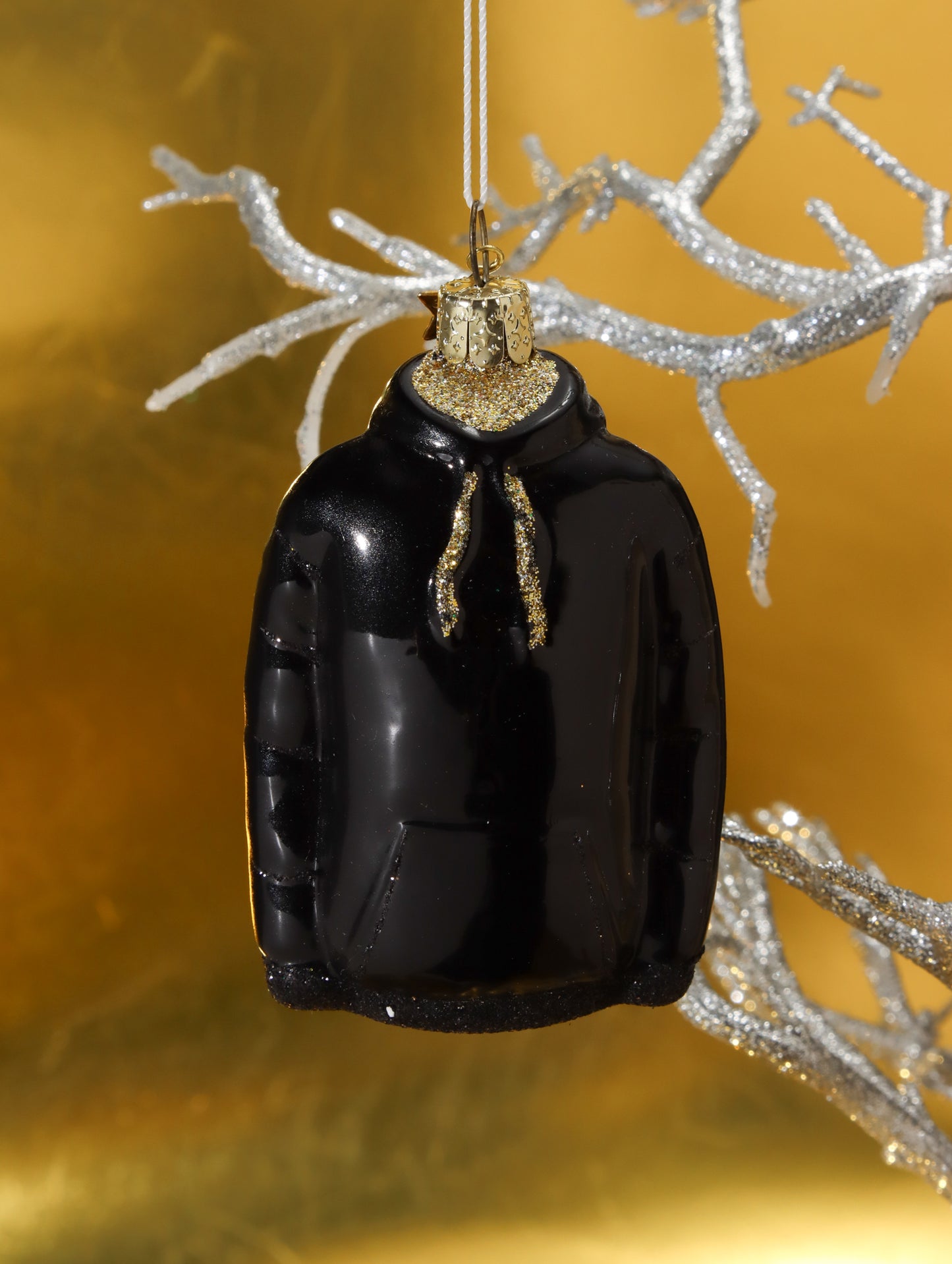 オーナメント Black Hoodie