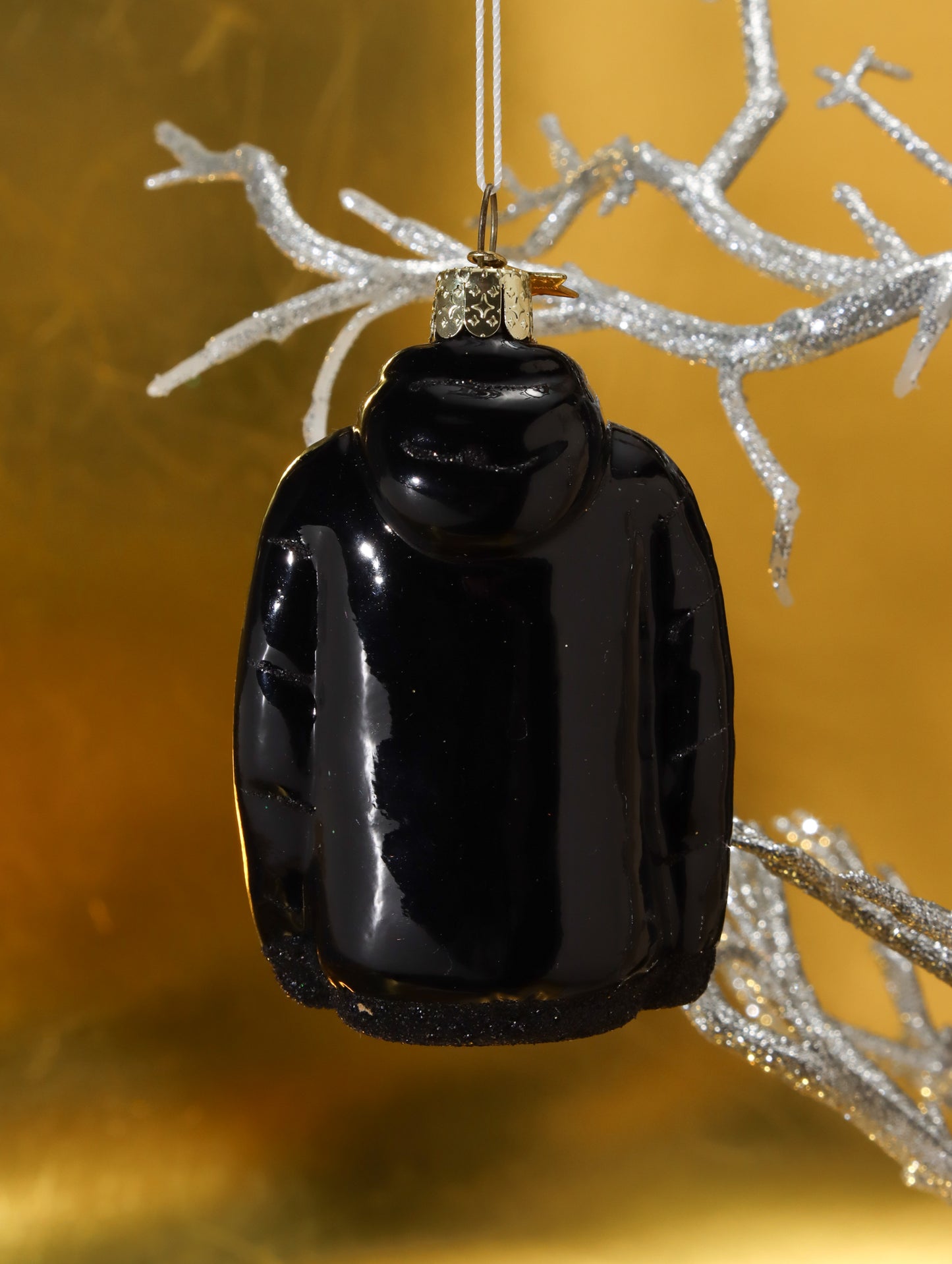 オーナメント Black Hoodie