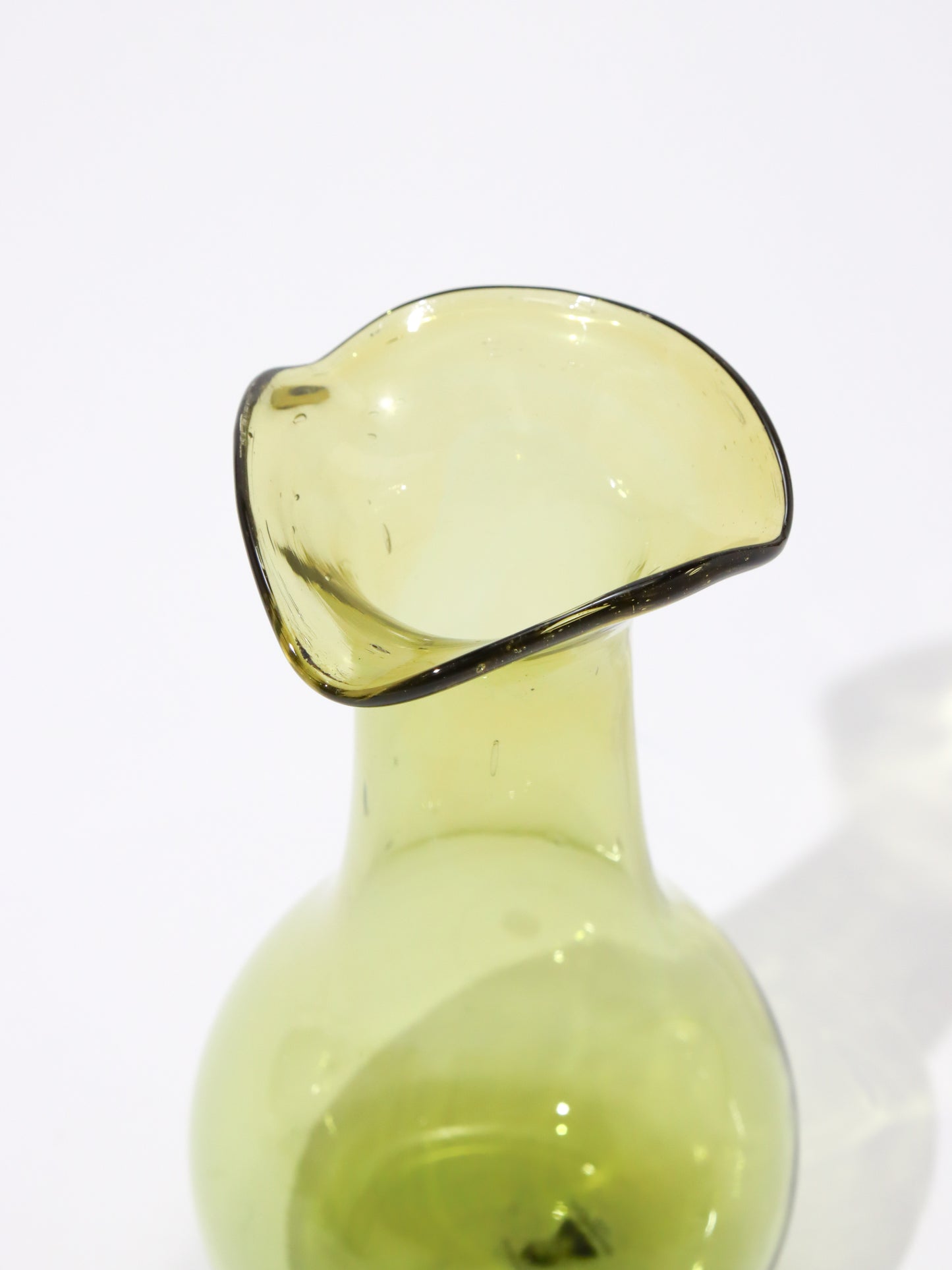 フラワーベース Lorette Olive