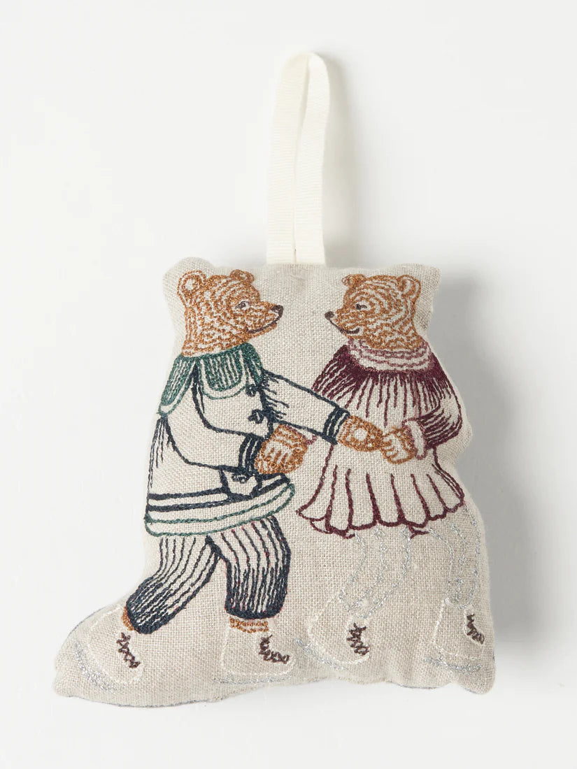 オーナメント Ice Skater Bears