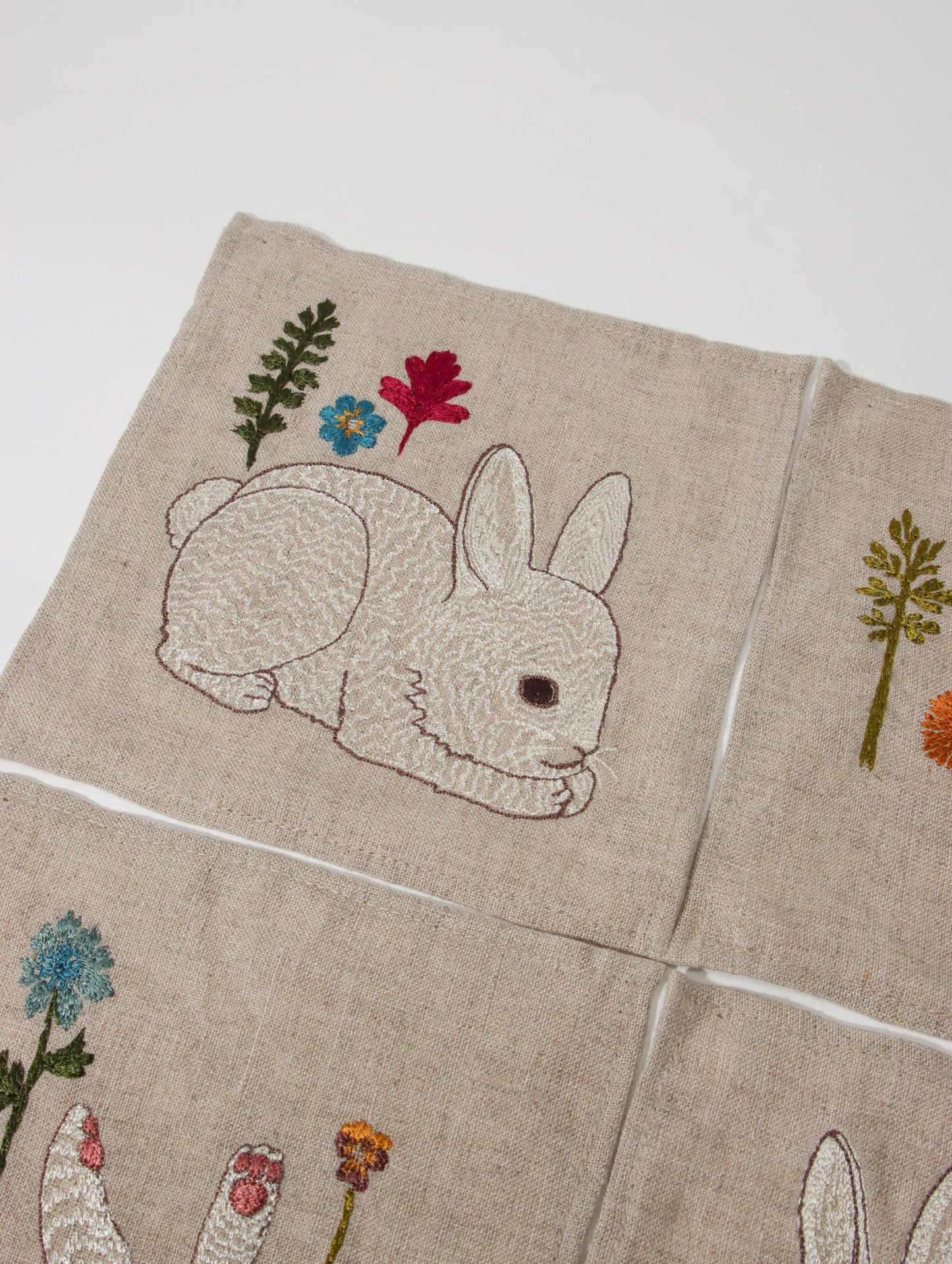 コースター9枚セット Bunnies and Blooms