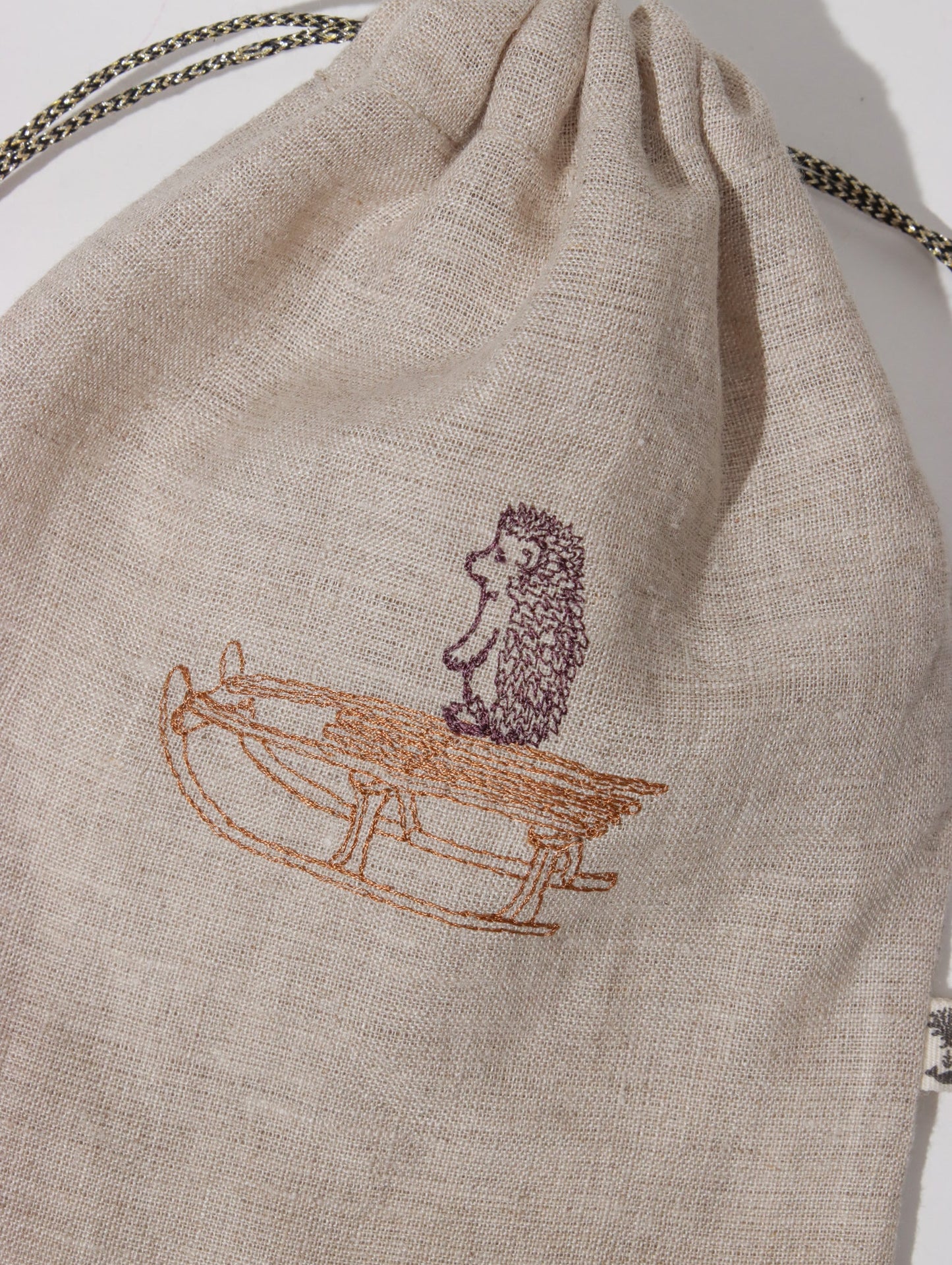 巾着 Hedgehog Sled