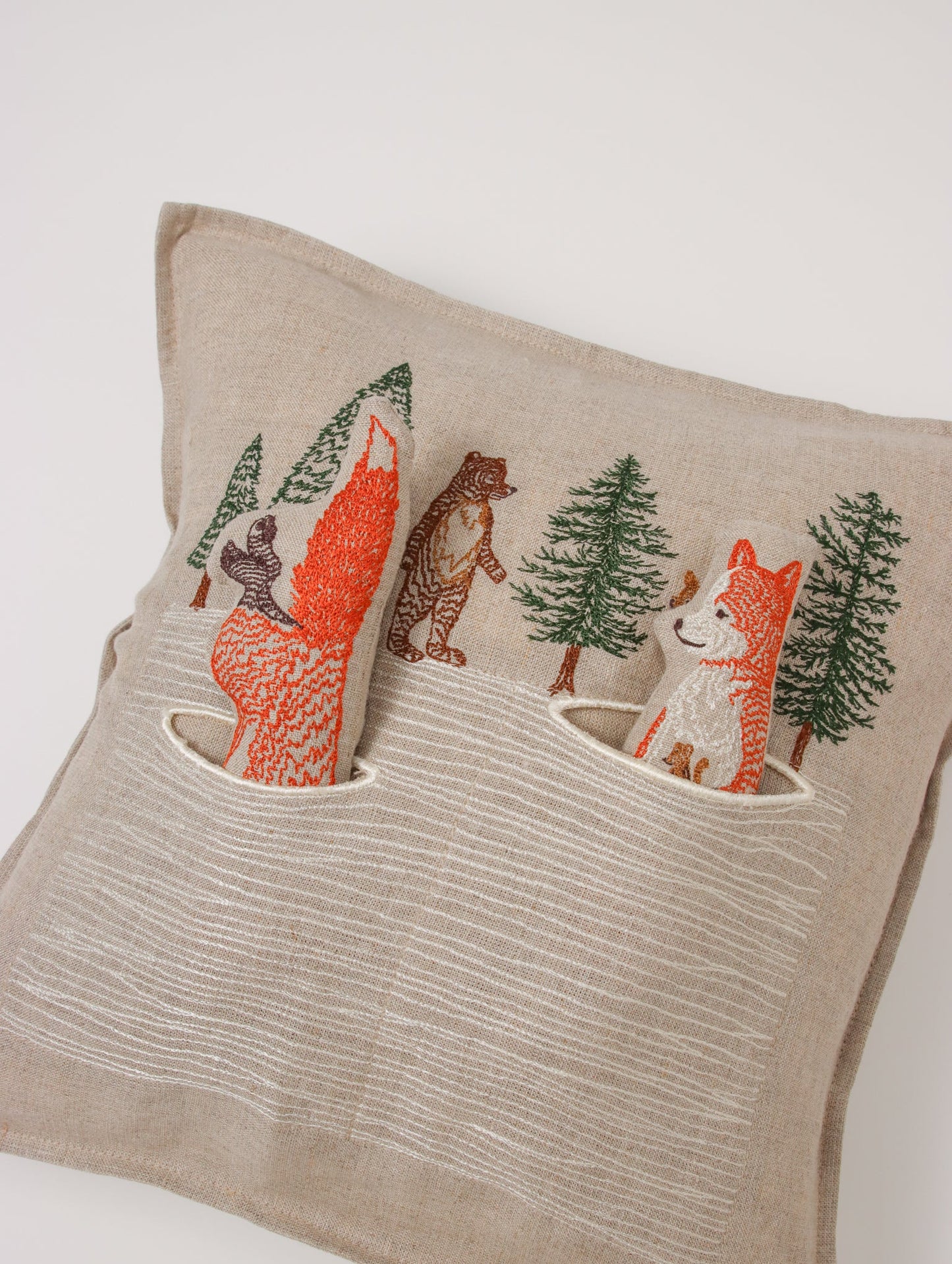 クッションカバー 30x30 Winter Foxes