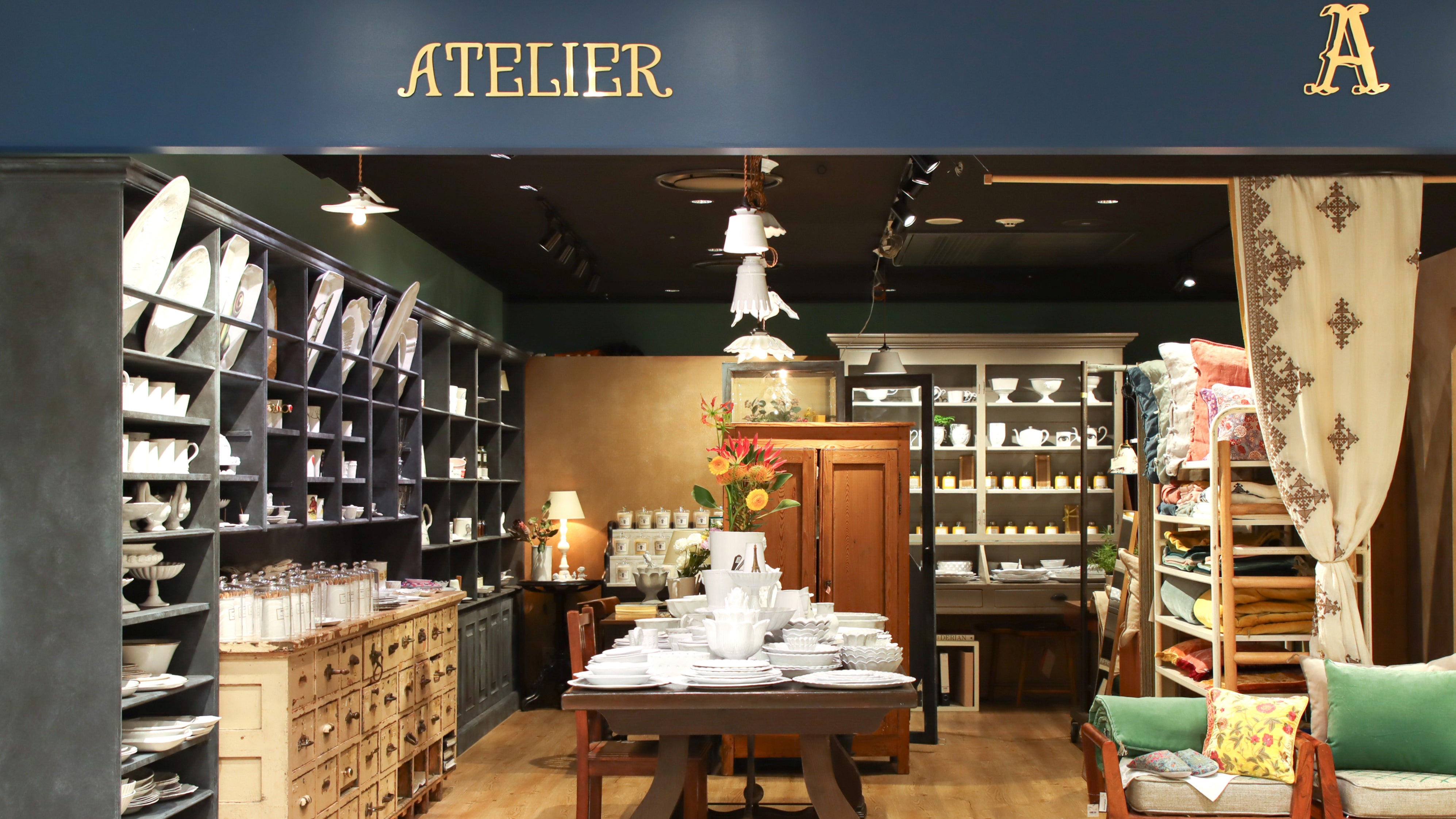 ATELIER 横浜店