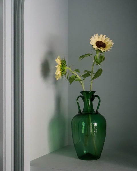 眩しい夏を、花とともに楽しむひととき。