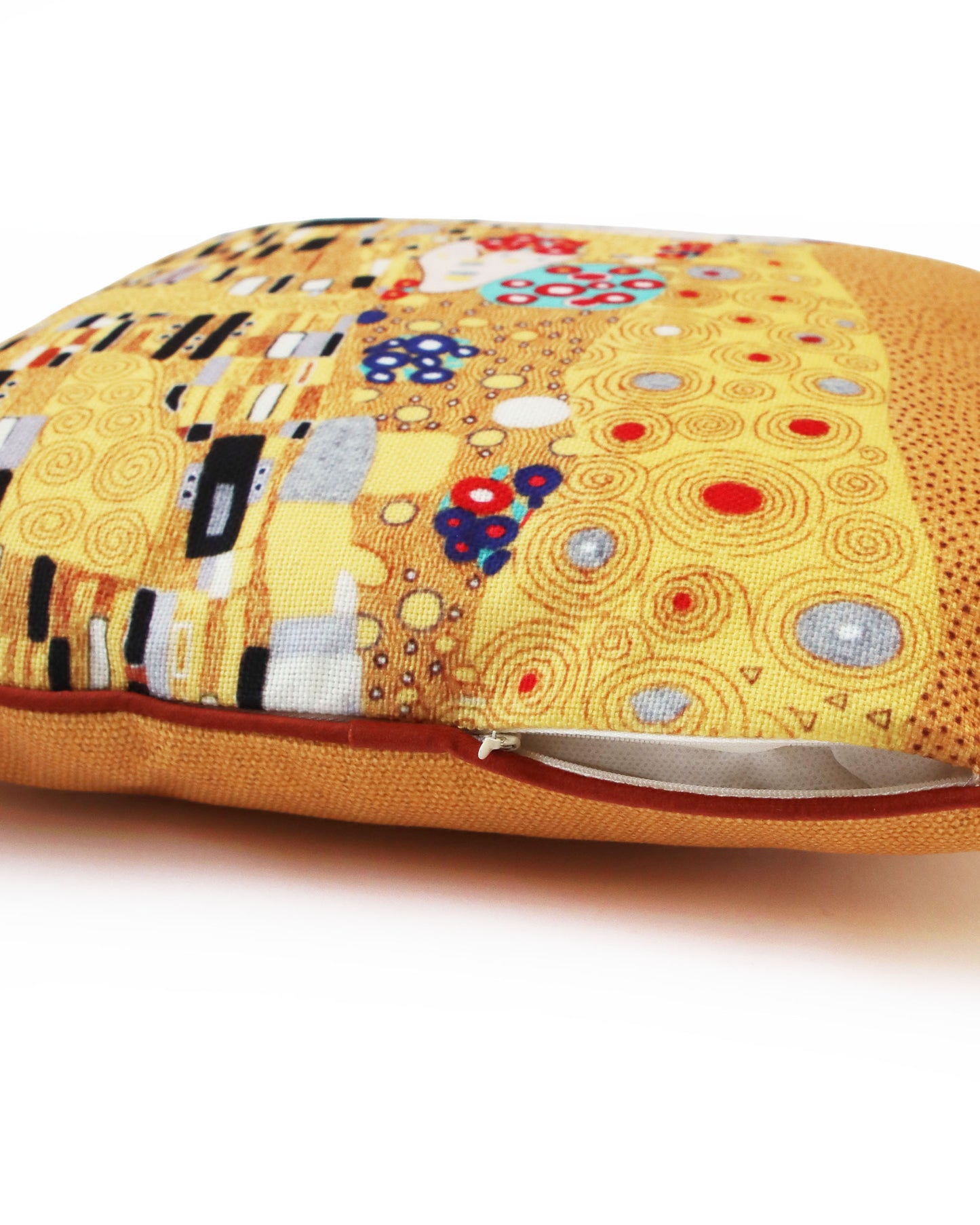 <Olympia Le-Tan> クッション 40×40 The Kiss