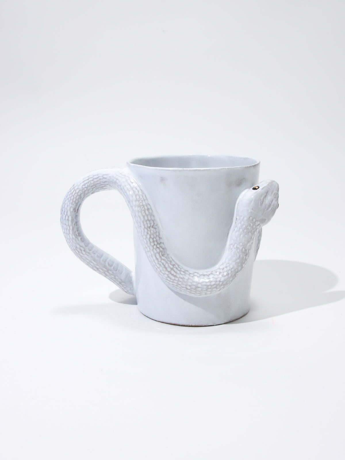 Serena snake with golden eyes カップ – ATELIER ONLINE