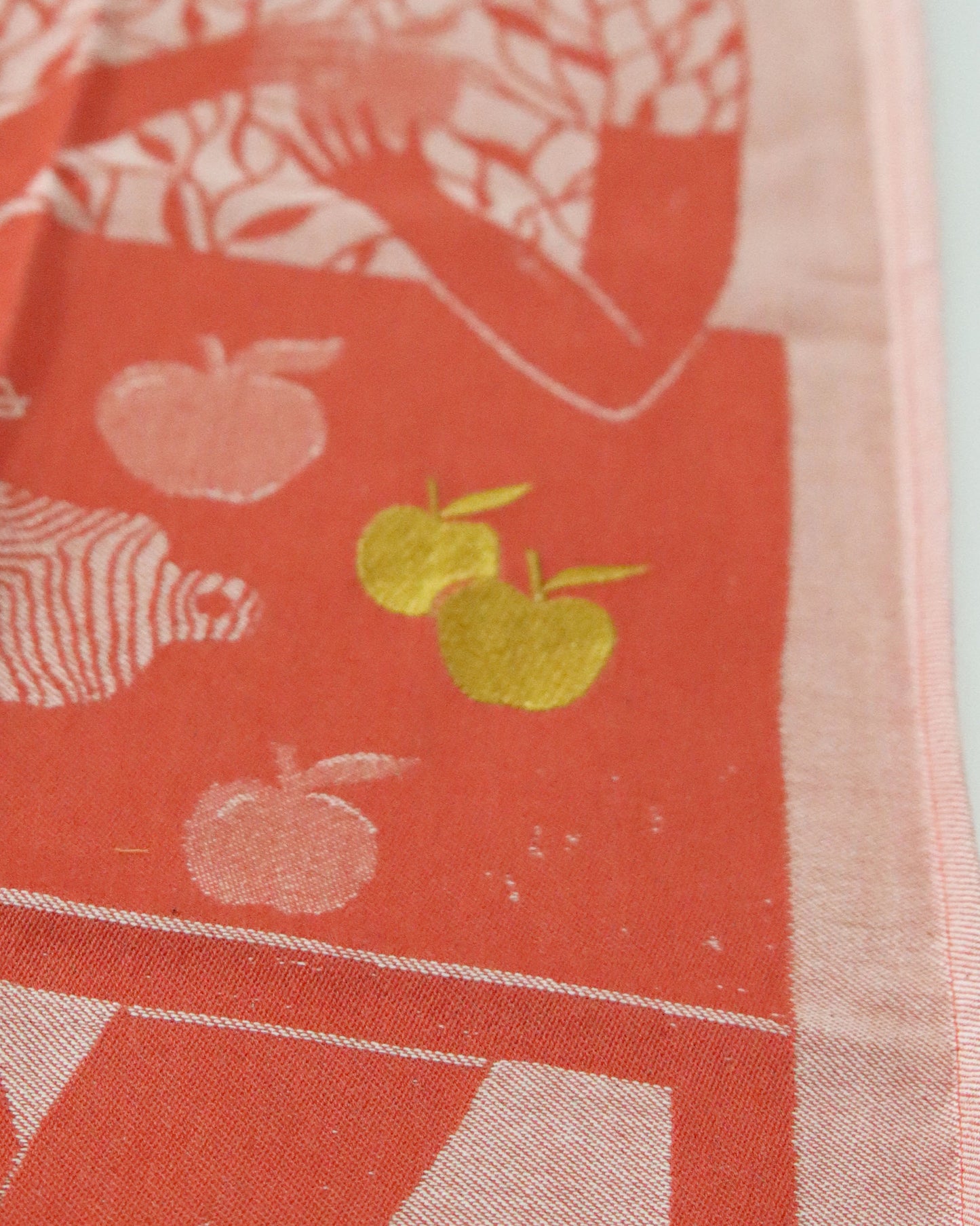 <TISSAGE MOUTET> ティータオル LES POMMES