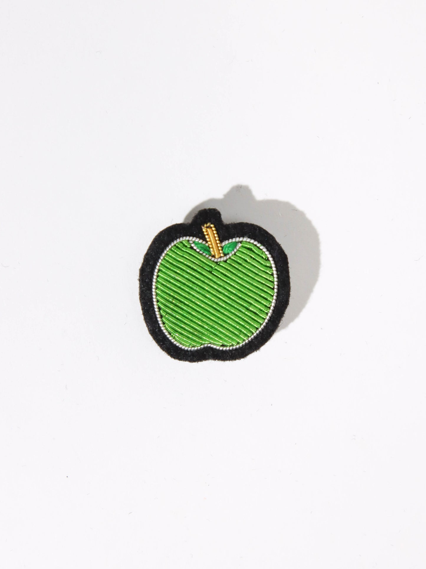 ＜Macon＆Lesquoy＞ブローチ Apple