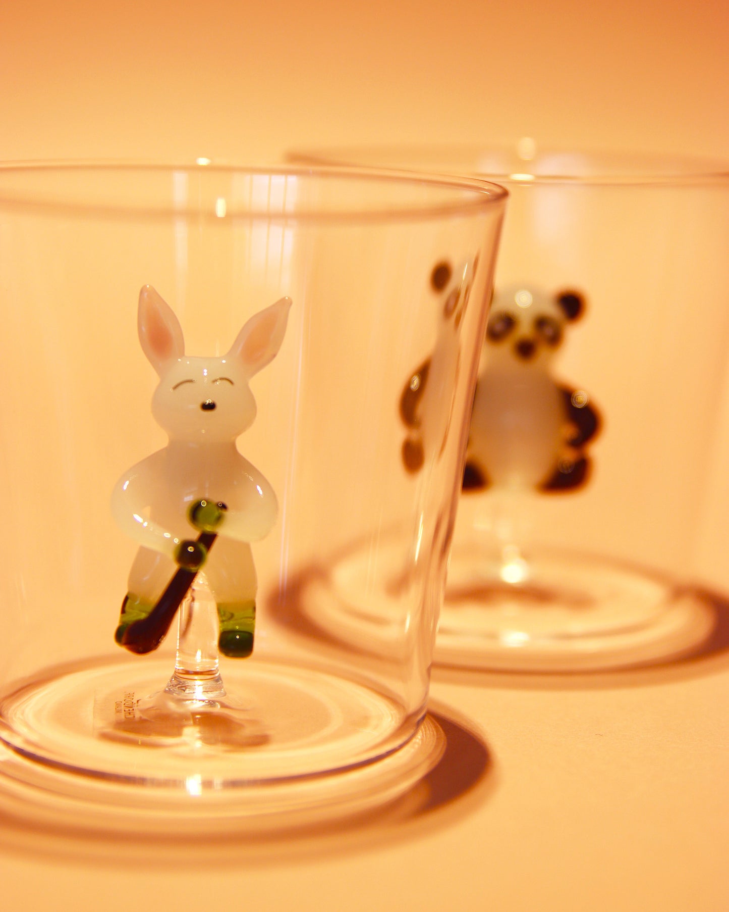 タンブラー Rabbit and Ice Hockey