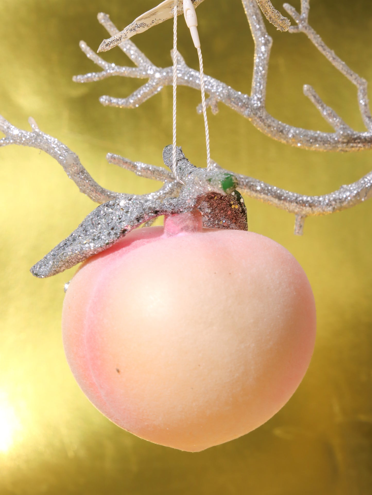 オーナメント WHITE PEACH