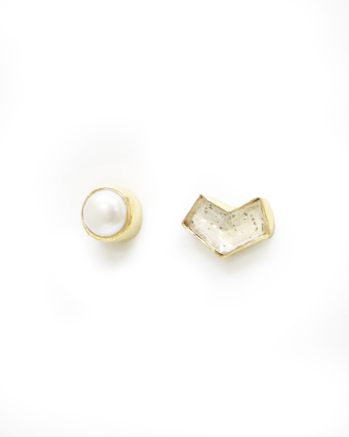 ピアス MISMATCHED