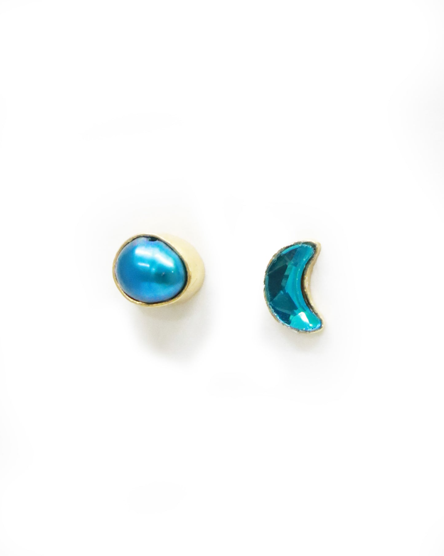 ピアス MISMATCHED