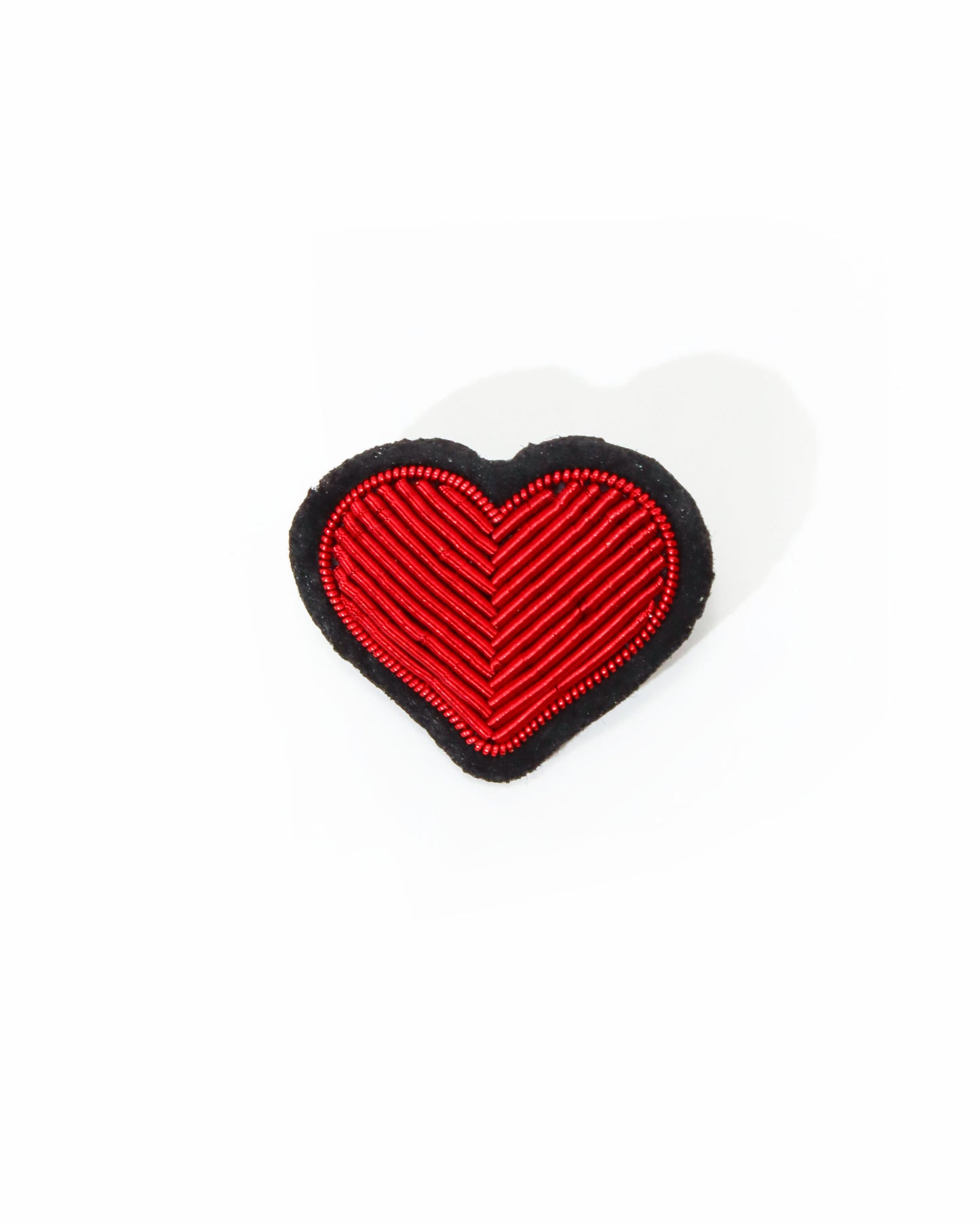 ブローチ Red Heart