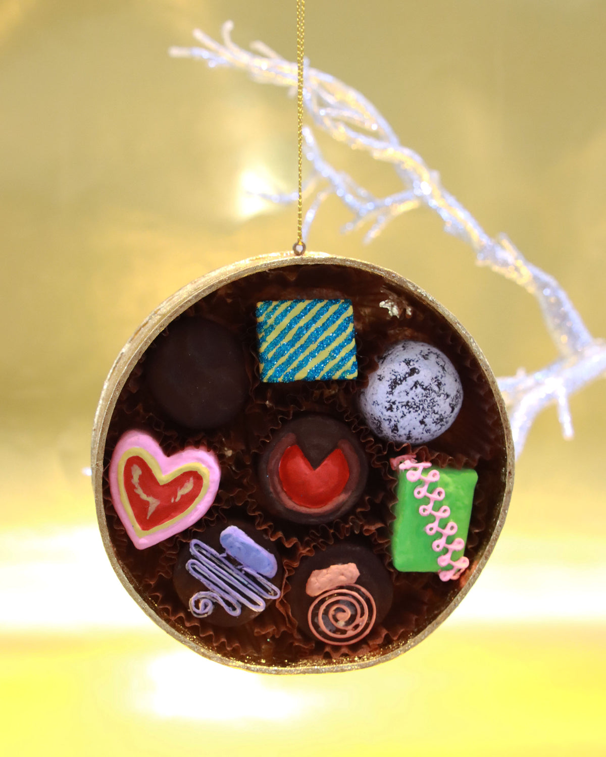 オーナメント BOX OF CHOCOLATES