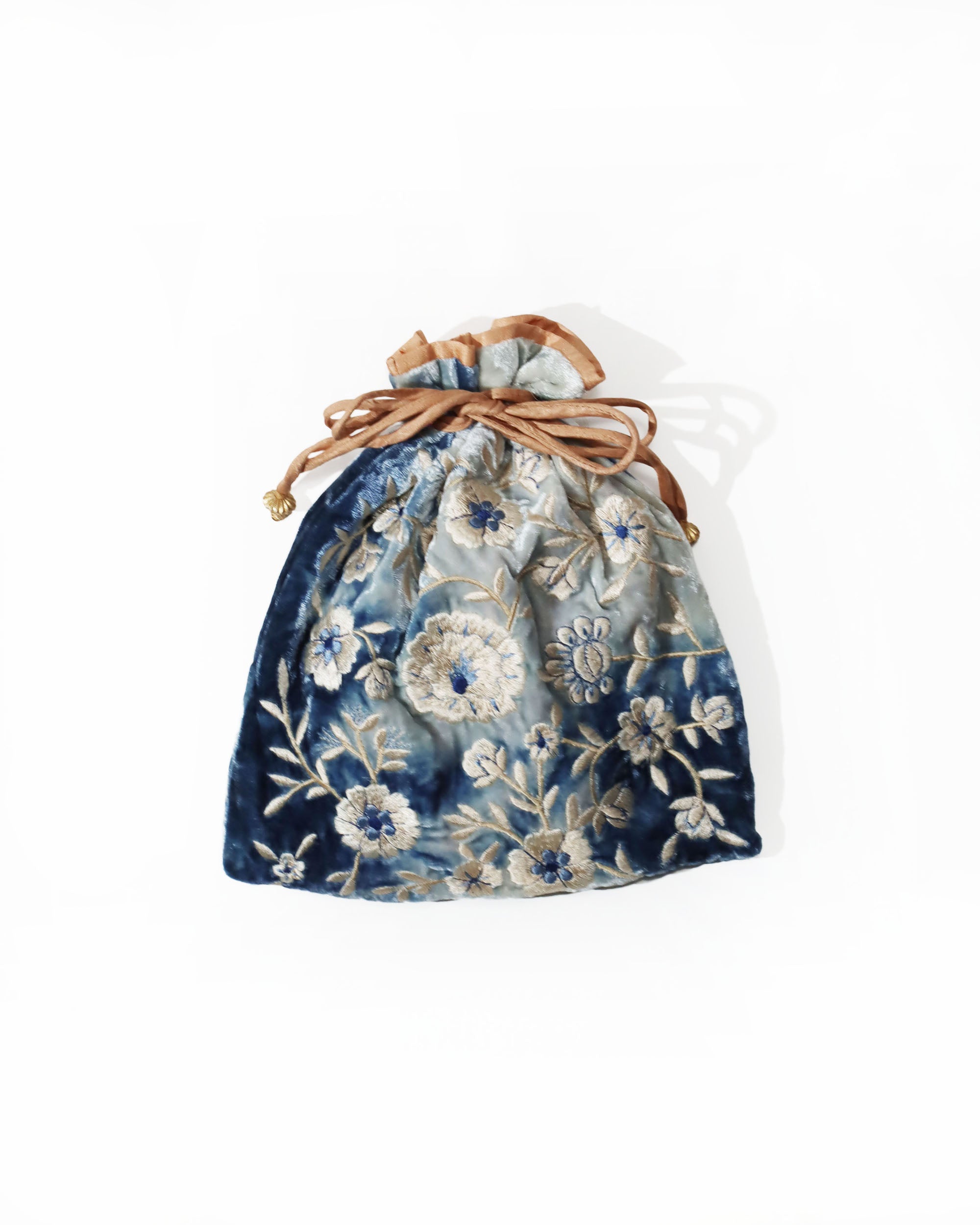 Anke Drechsel | アンケ・ドレッチェル – ATELIER ONLINE