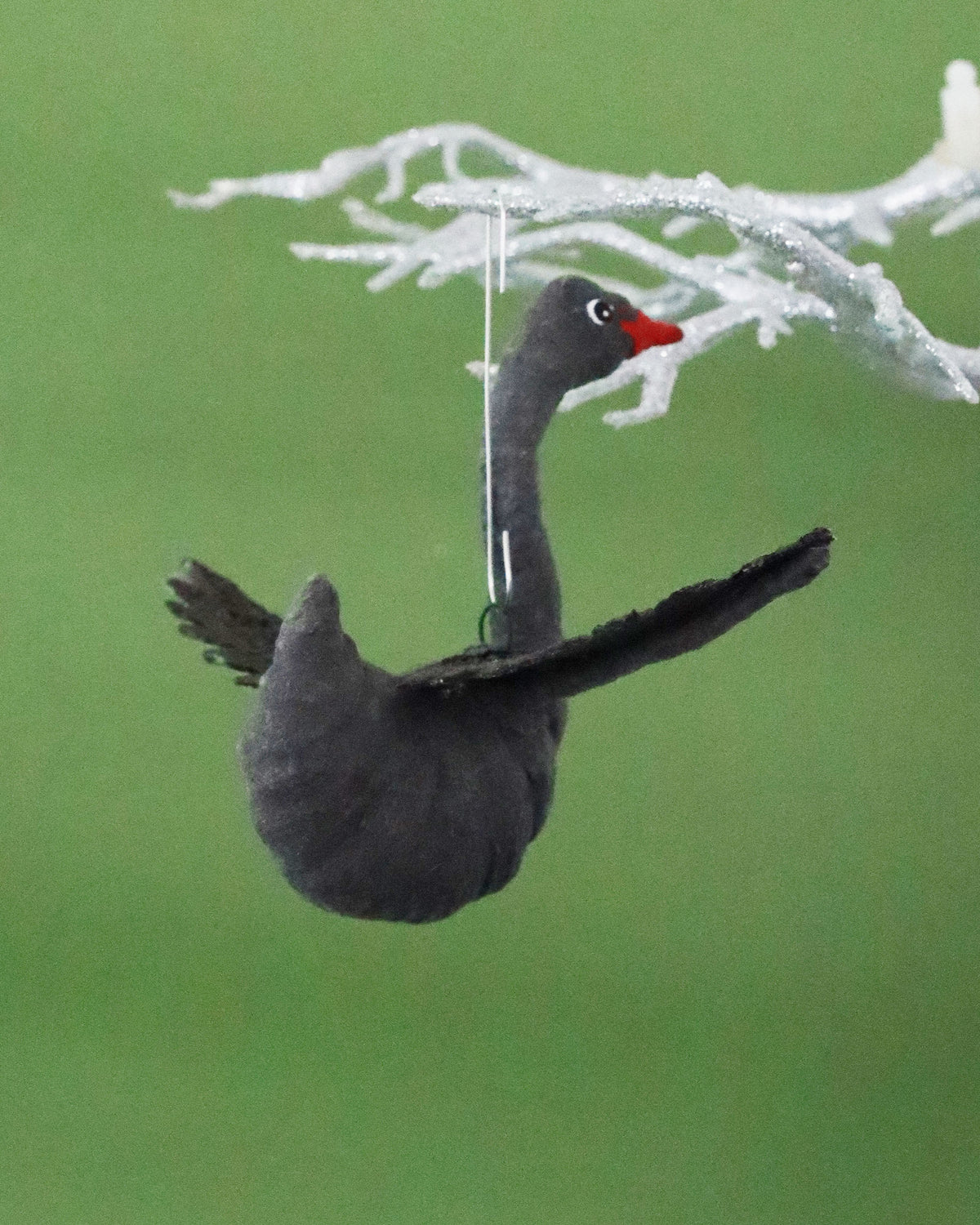 オーナメント Flying Black Swan