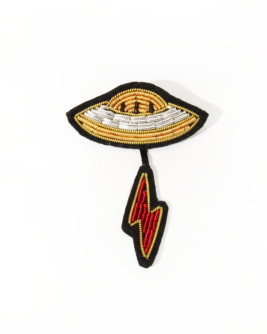 ブローチ UFO