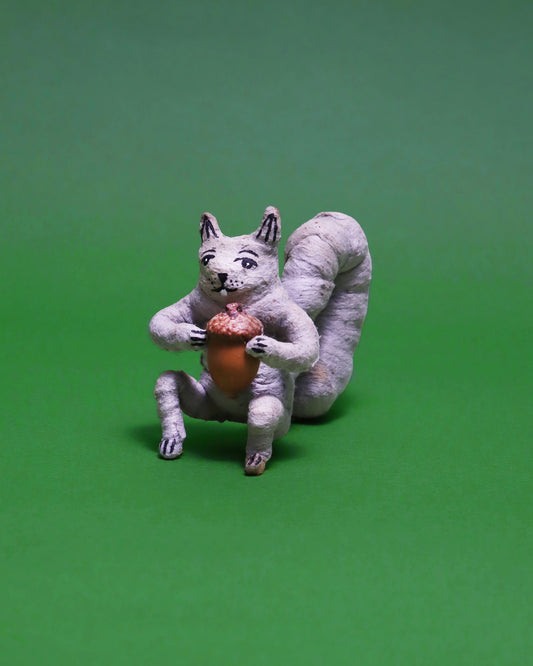 フィギュア Grey Squirrel