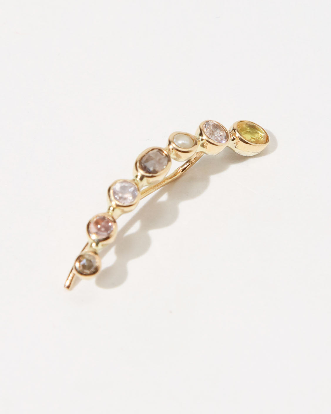 片耳ピアス K4