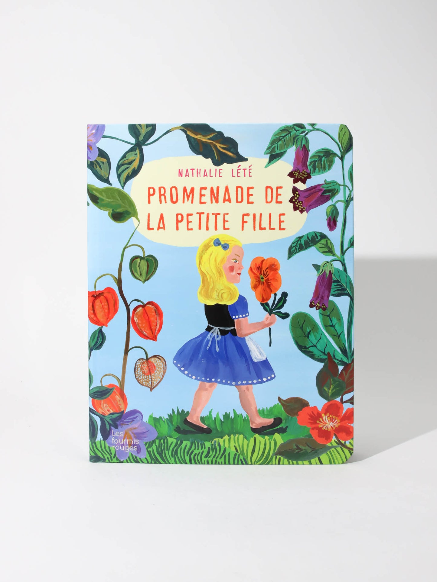 仕掛け絵本 PROMENADE DE LA PETITE FILLE