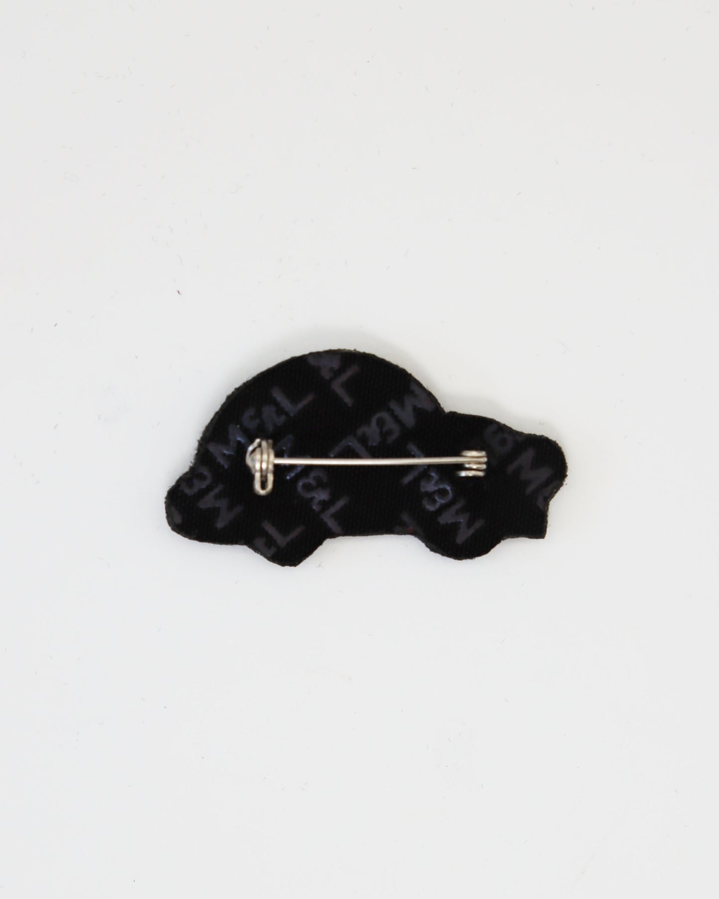 ＜Macon&Lesquoy＞ ブローチ 2CV