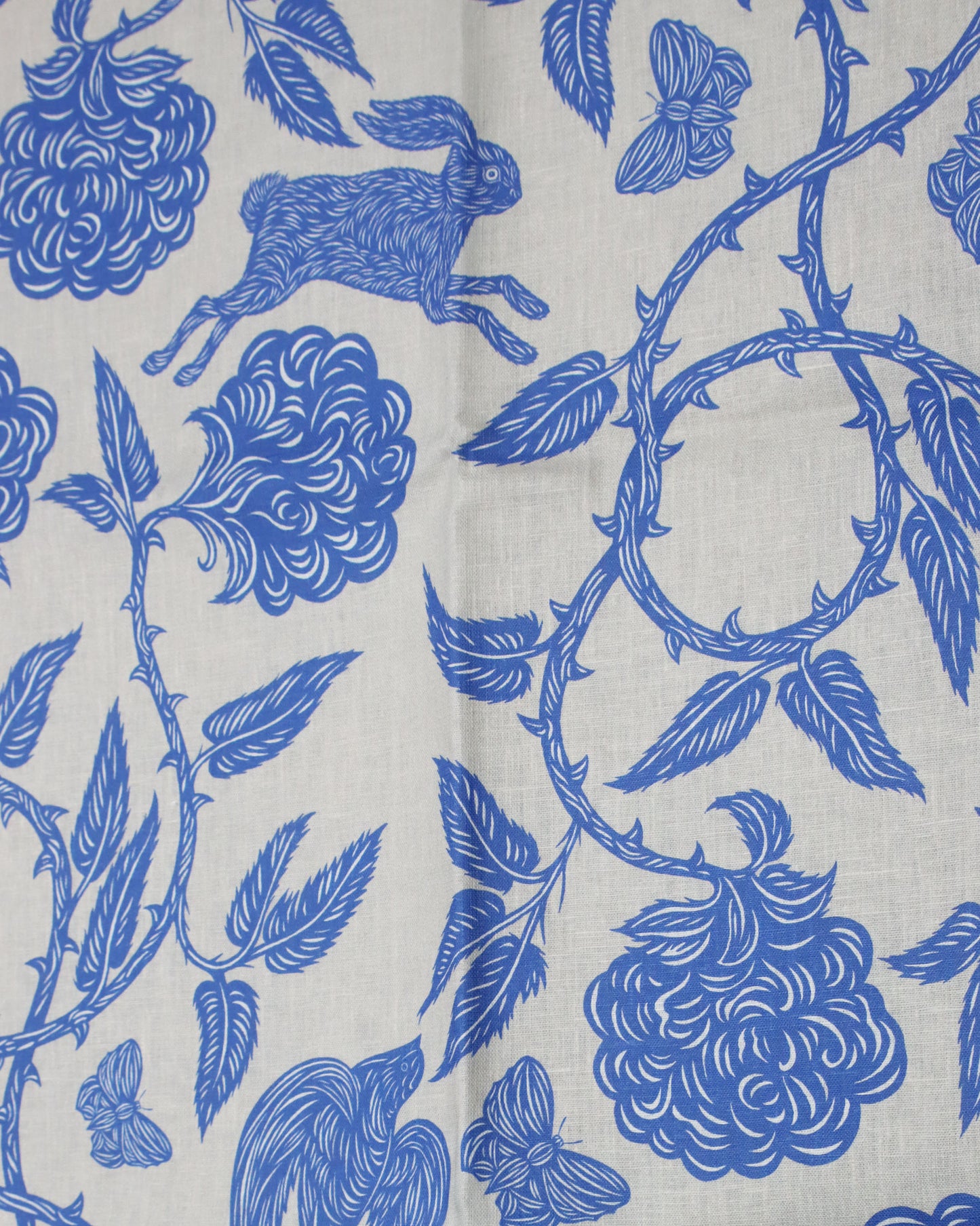 テーブルクロス Hawthorn Garden Cornflower