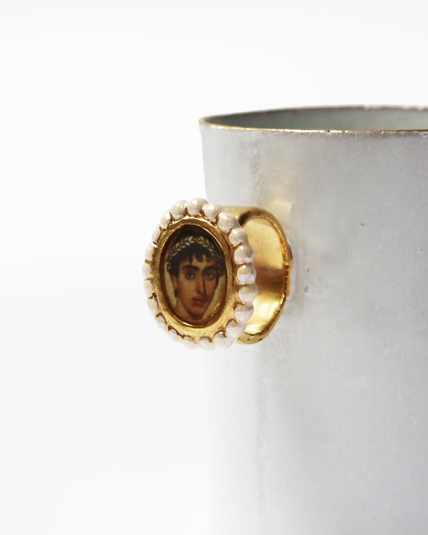 Serena Fayum Portrait of Man リングカップ