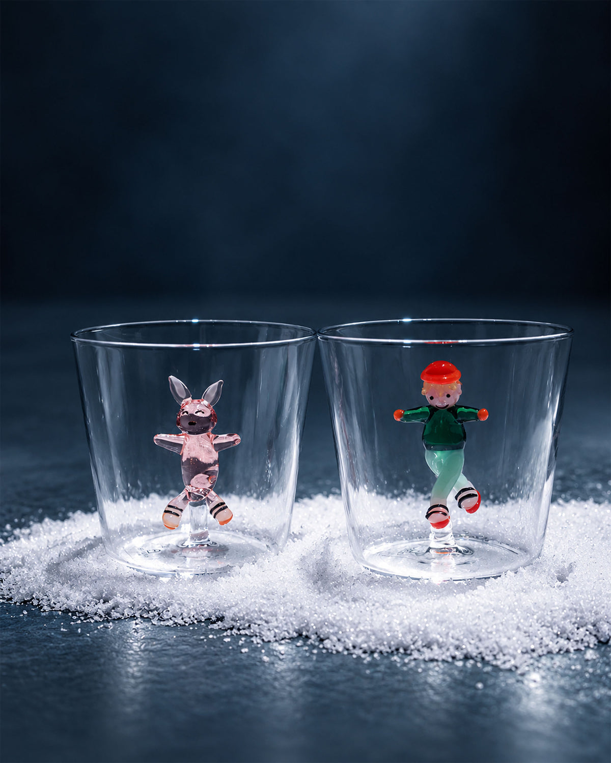 タンブラー Kid and Ice Skating